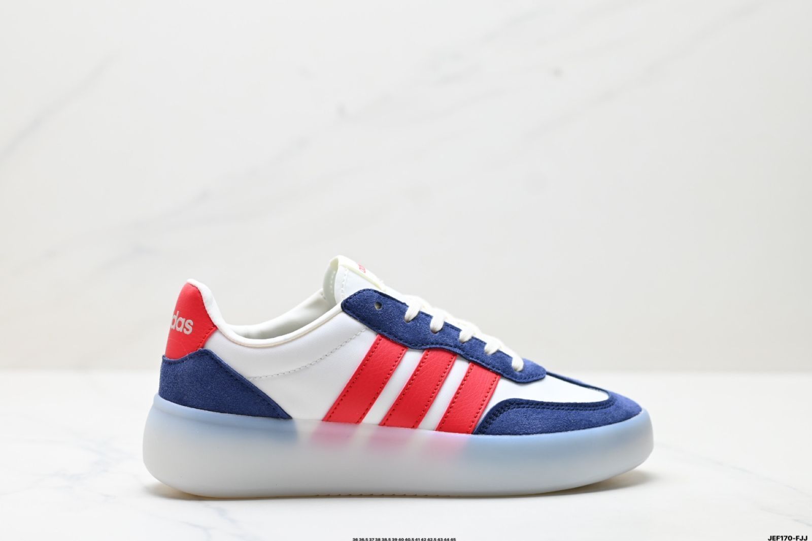 Adidas BARREDA DECODE アディダス バレーダ デコード ゼリー T ヘッド シューズ。