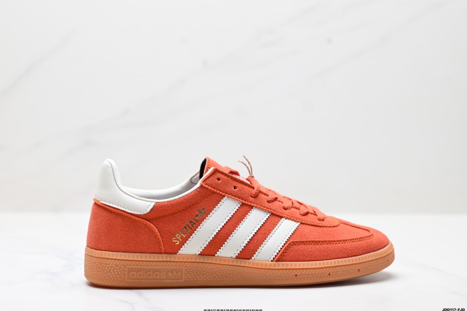 アディダス（Adidas）ハンドボールスペツィアル（Handball Spezial） クラシック バックツー ザ フューチャー レトロ カジュアル スケートシューズ。