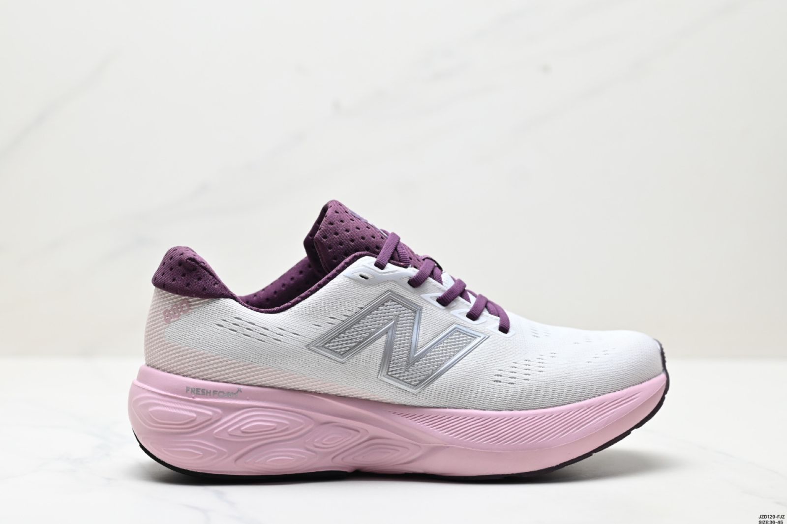 New Balance（ニューバランス） 「ニューバランス W880 シリーズ レトロなダッドシューズ スタイルのレジャー スポーツ ジョギング シューズ」