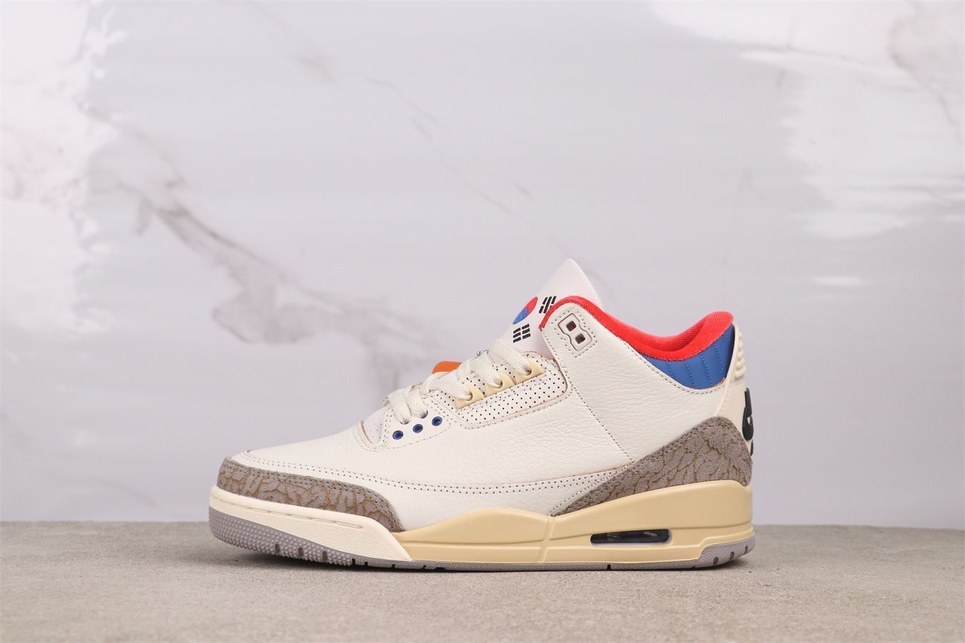 【今日特価】Jordan ジョーダン Air Jordan エアジョーダン aj3 IB1482-100