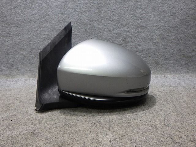 グレイス 左ドアミラー GM4 GM5 カラーNH823M 9P ヒーター付 76258-T9P