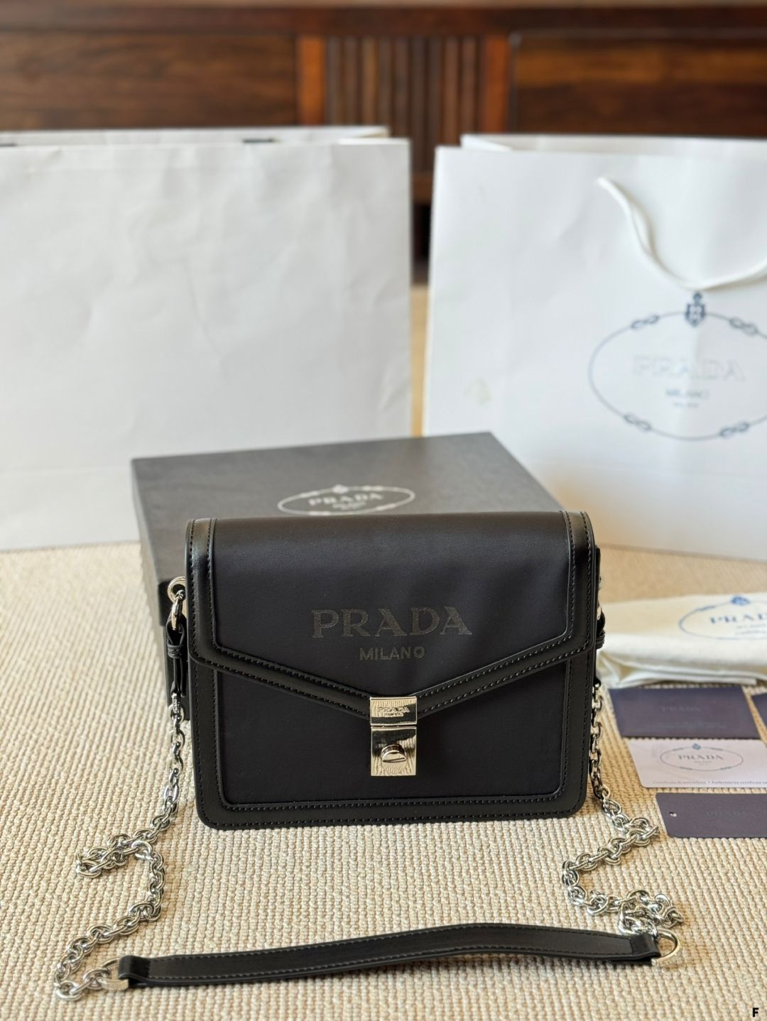 【今日特価】Vintage PRADA Shoulder Bag - ヴィンテージ プラダ ショルダーバッグ