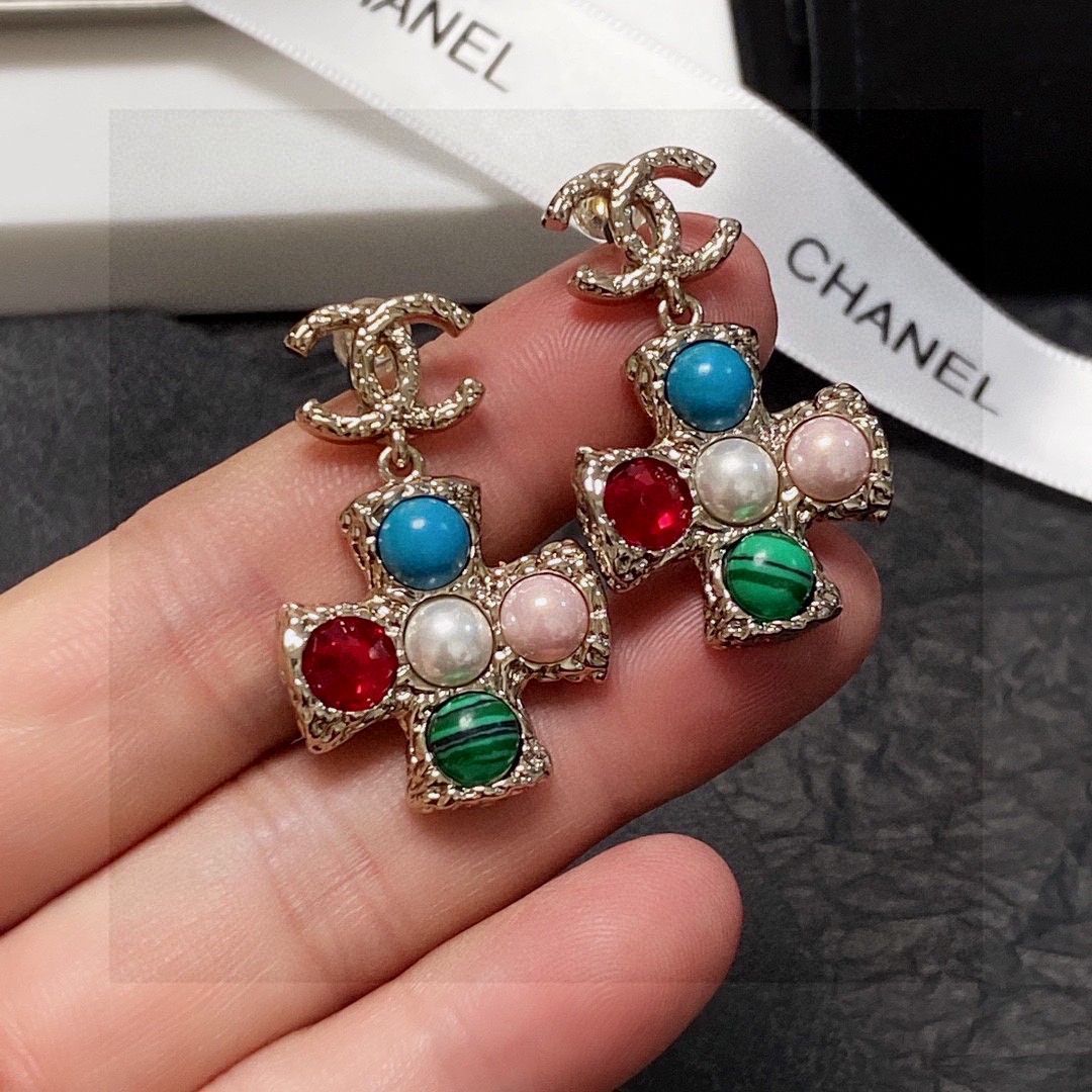 【今日特価】CHANEL ダブル C イヤリング 送料無料！在庫限定セール価格