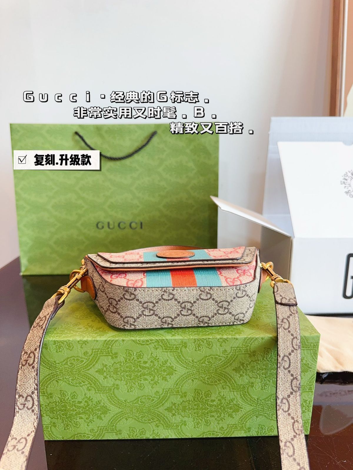 GUCCIグッチ半月牙、財布、キーバッグ、小銭入れ、ハンドバッグ、バッグ、ショルダーバッグ、ポーチ、