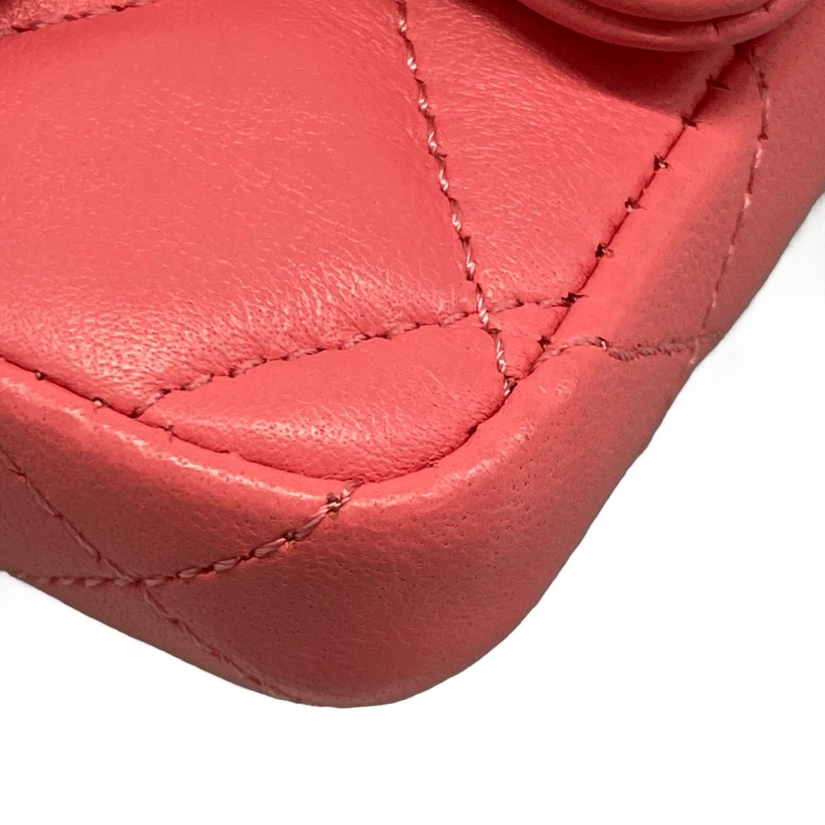 CHANEL(シャネル) ウエストポーチ美品 ミニミニマトラッセ ピンク チェーンショルダー/ゴールド金具 ラムスキン