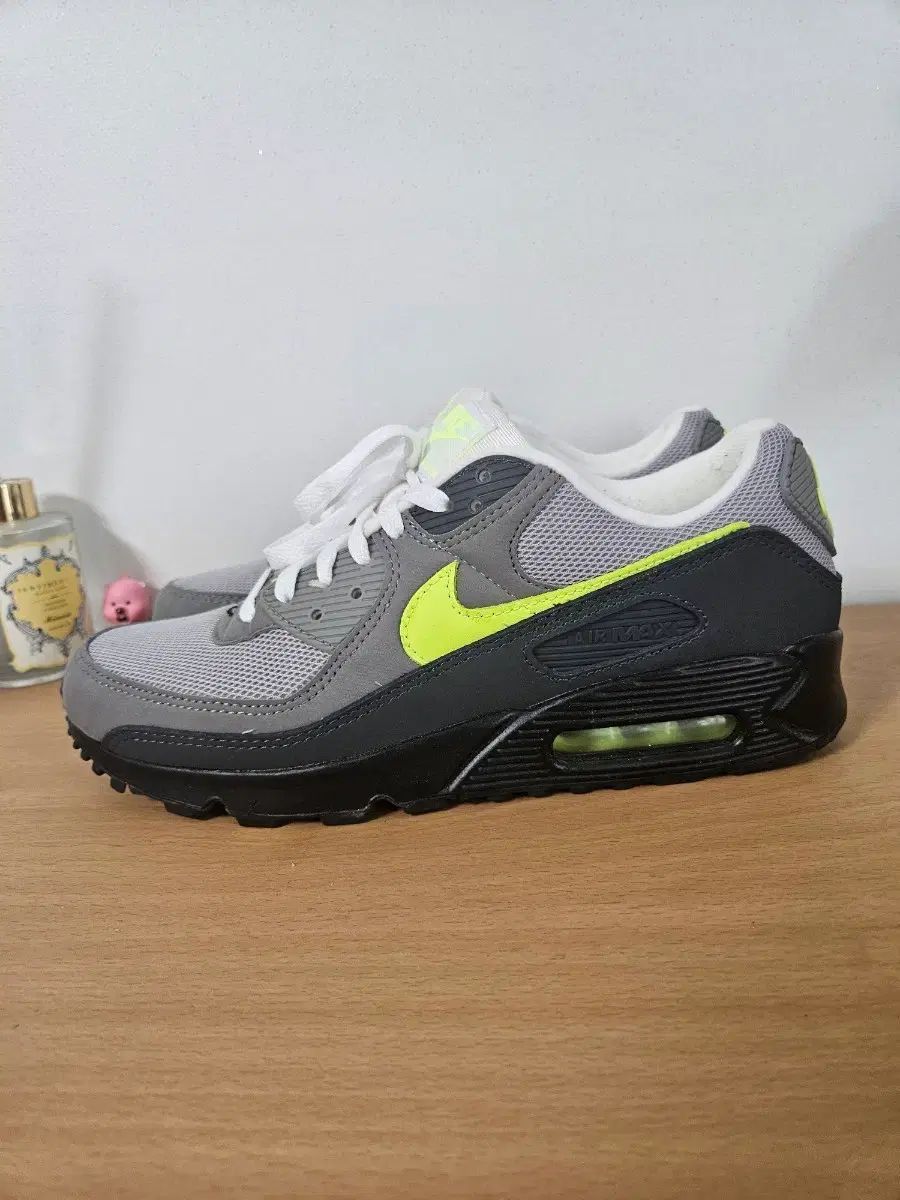 NIKE エアマックス90 27cm (送料込み)
