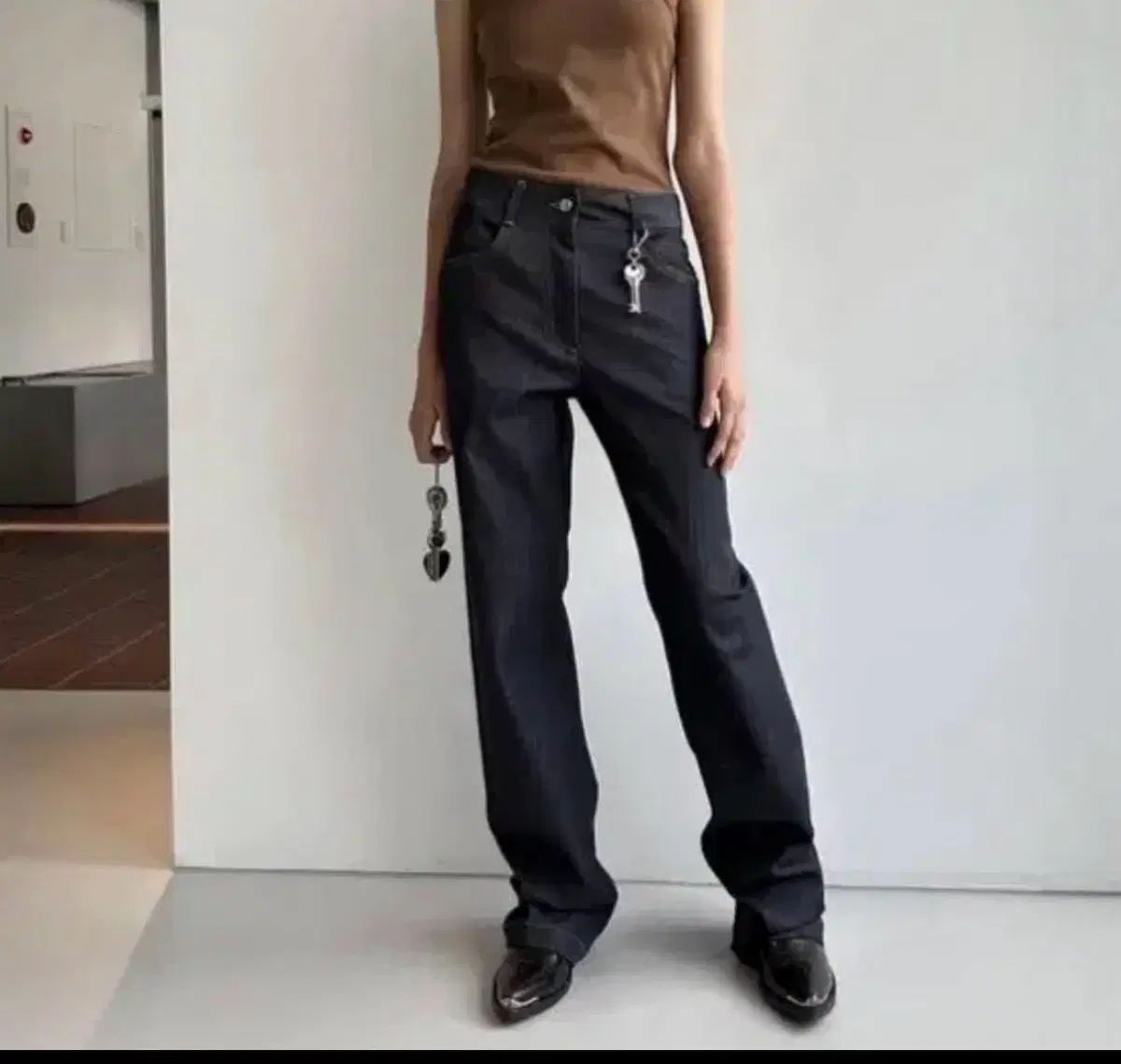 LOW CLASSIC ロウ クラシック ストレート フィット デニム S