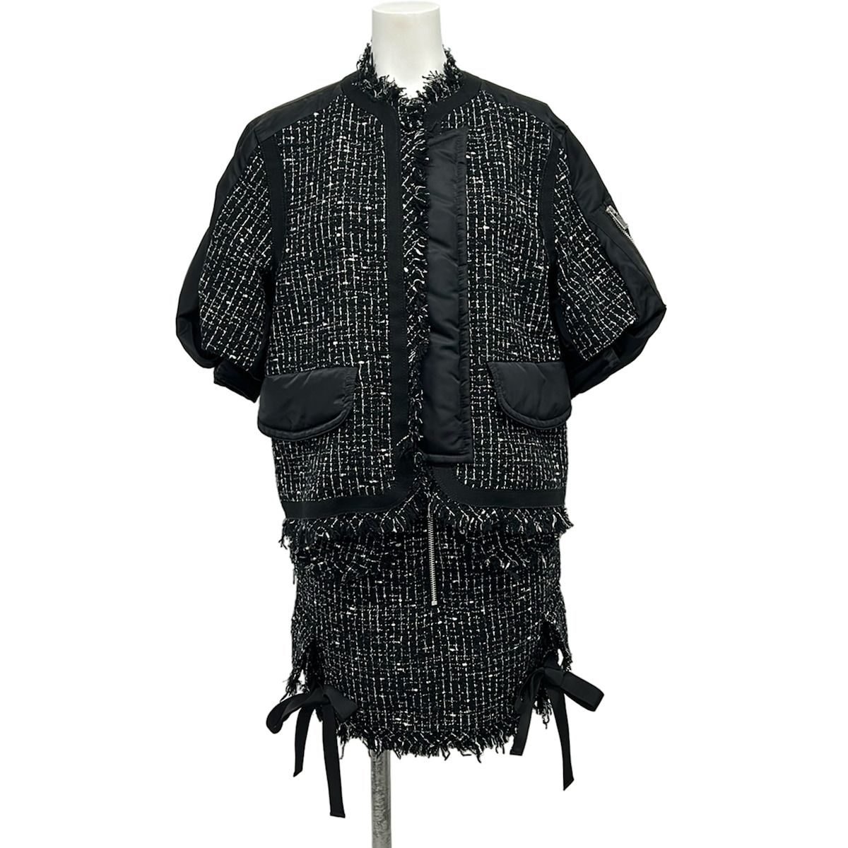 Sacai(サカイ) スカートセットアップ レディース - 22-06085/22-06161 黒×白 ツイード/フリンジ/中綿 コットン