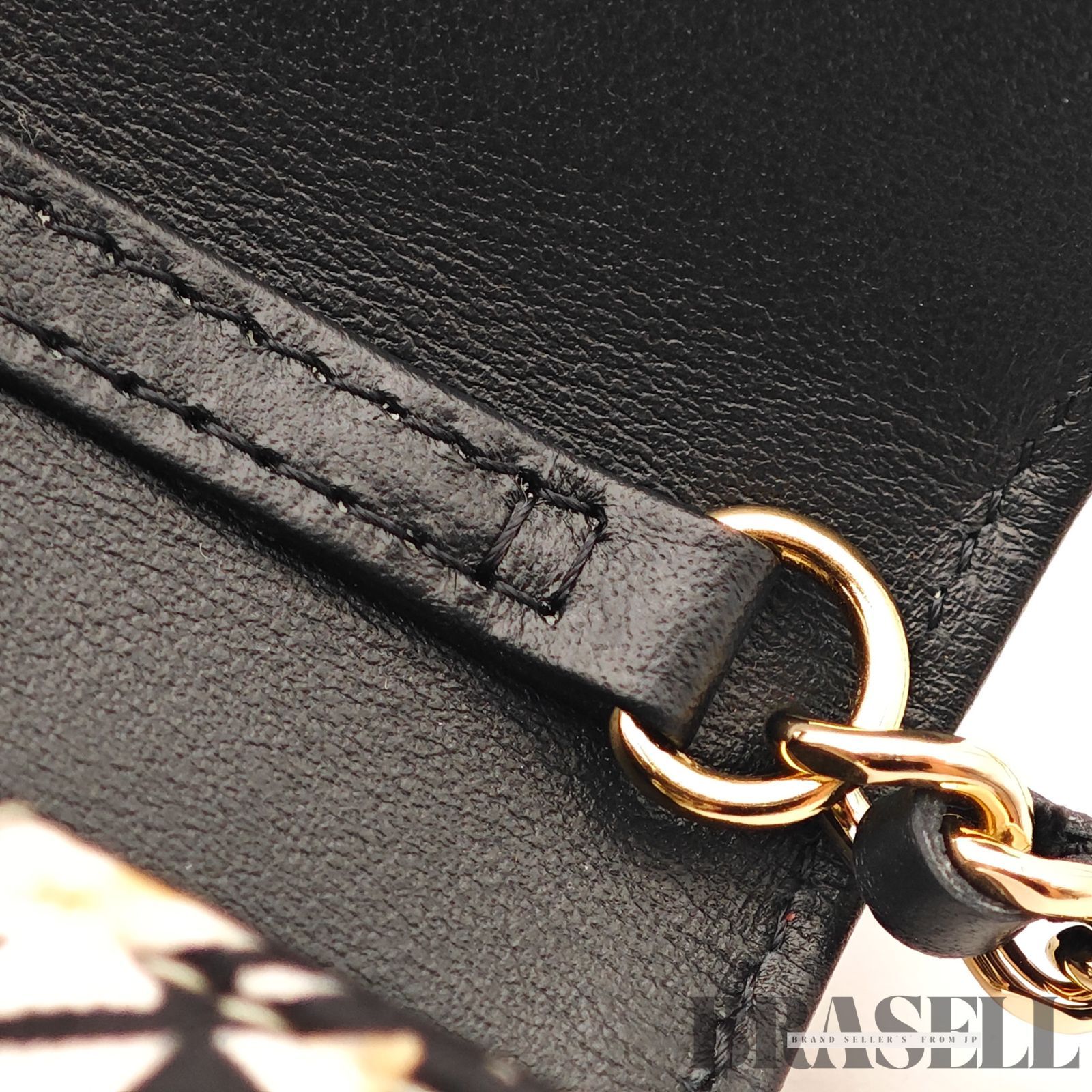 CHANEL ミニチェーンショルダー バッグ ショルダーバッグ 柄 ベージュ