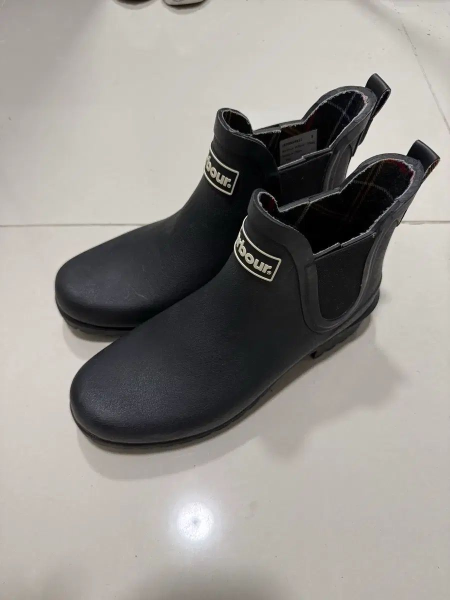 BARBOUR チェルシー レインブーツ ブラック 240