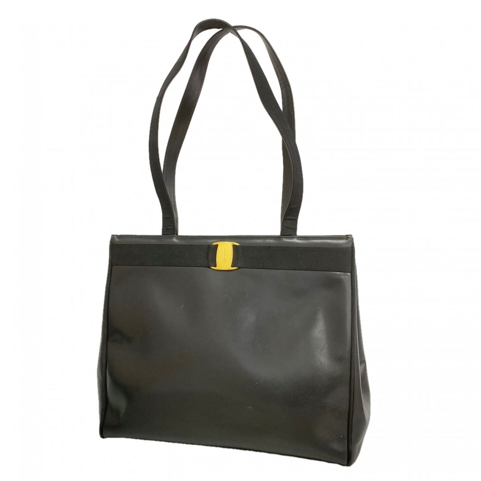 サルヴァトーレ・フェラガモ(Salvatore Ferragamo) サルヴァトーレフェラガモ ショルダーバッグ ヴァラ レザー ブラック レディース