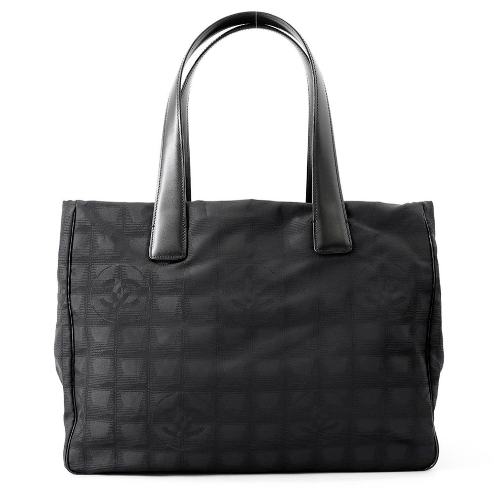 シャネル トートバッグ ニュートラベルライン トートMM ナイロン A15991 CHANEL バッグ 黒