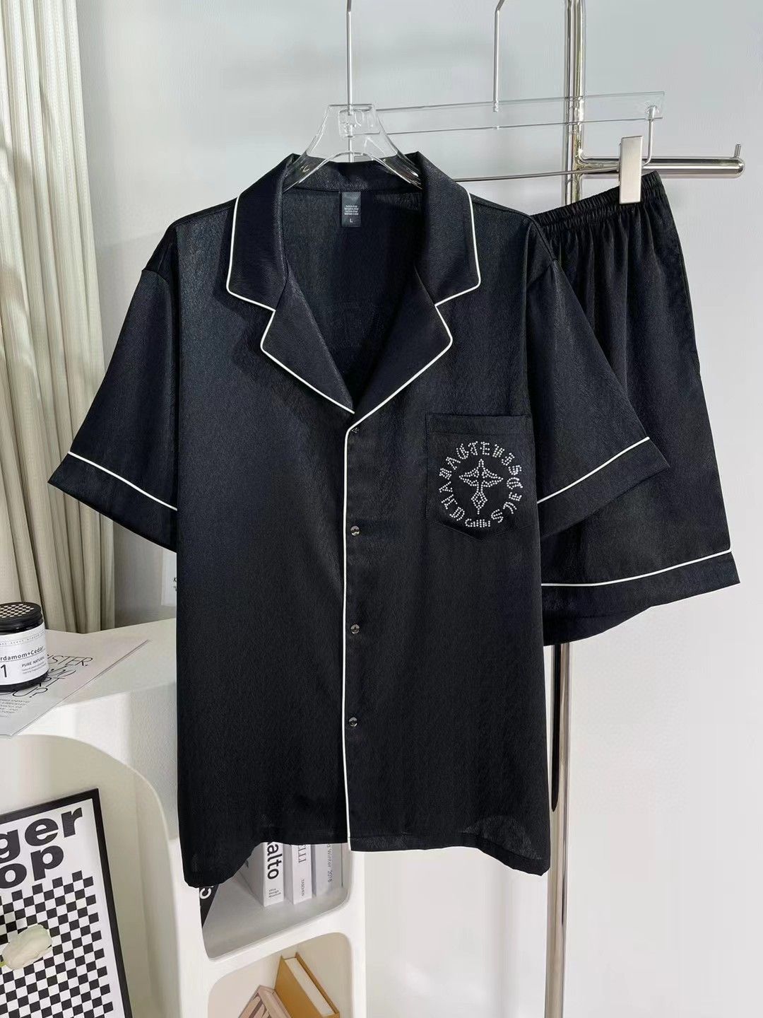 これは Chrome Hearts（クロム・ハーツ）の外注注文商品で、大量に販売されている大人気のアイテムです。