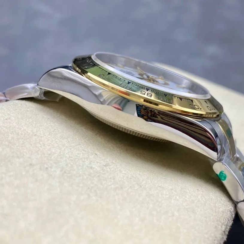 44今すぐ購入へようこそ! ！即購入 ロレックス コスモグラフデイトナ 116503 ホワイト47｜本日限定特価｜新品未使用--WTO輸入2