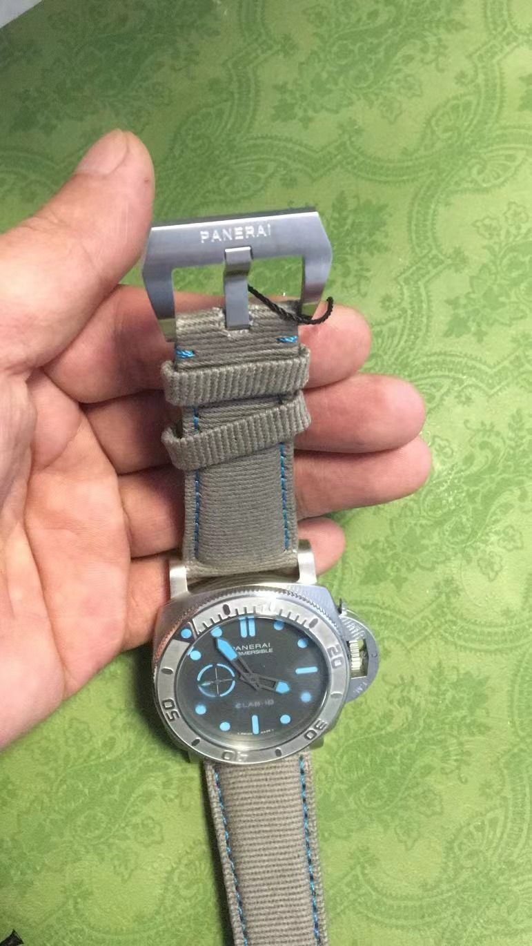ご購入大歓迎です サブマーシブル クアランタクアトロ ESteel Grigio Roccia 自動巻き｜本日限定特価｜新品未使用--WTO輸入4