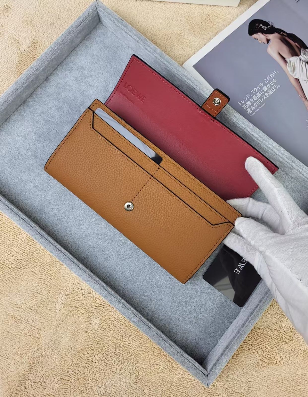 新品未使用 LOEWE財布[本日特価|新品未使用品]