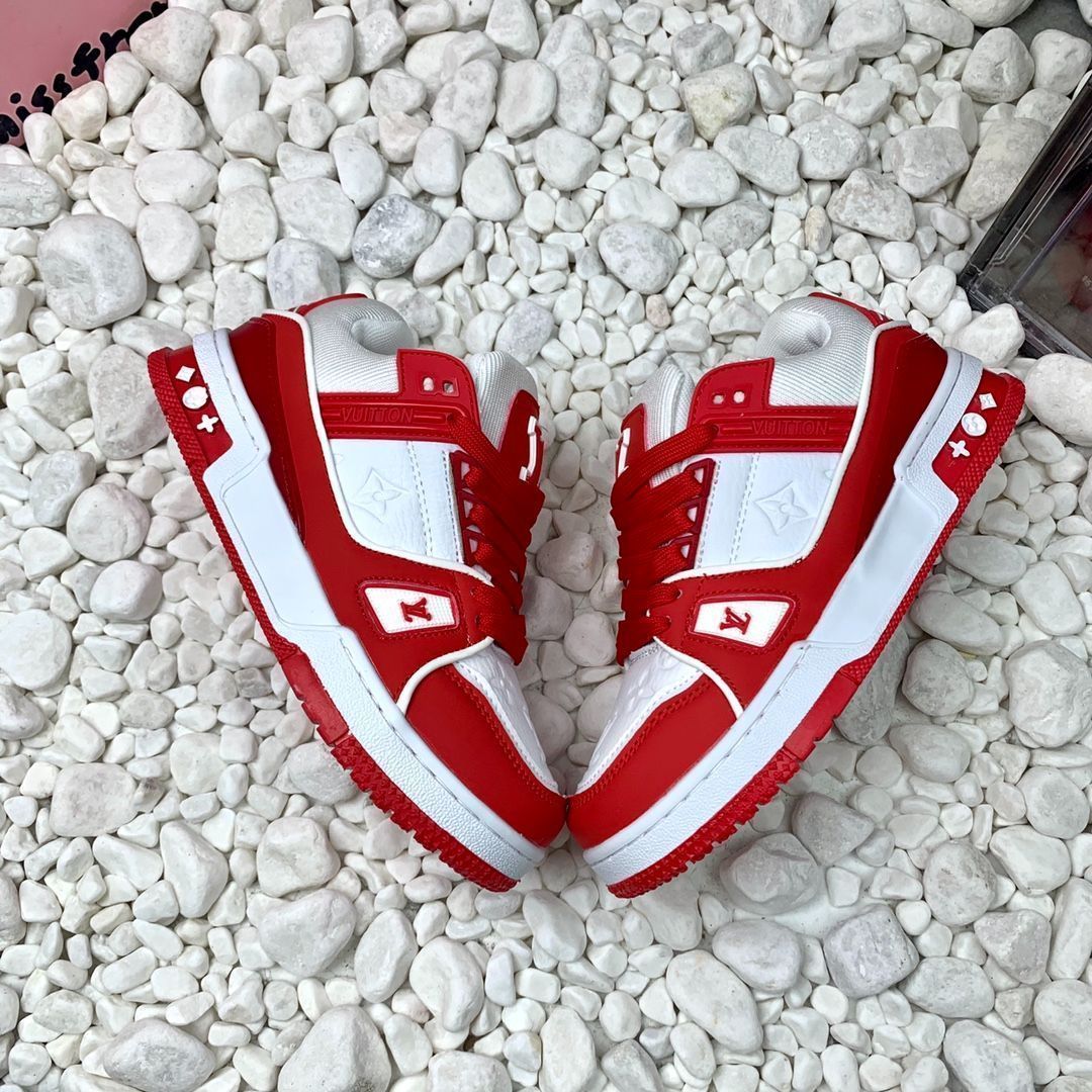 LOUIS VUITTON Trainer レザーカジュアルロートップファッションスニーカーピンクとホワイト｜本日限定特価｜新品未使用