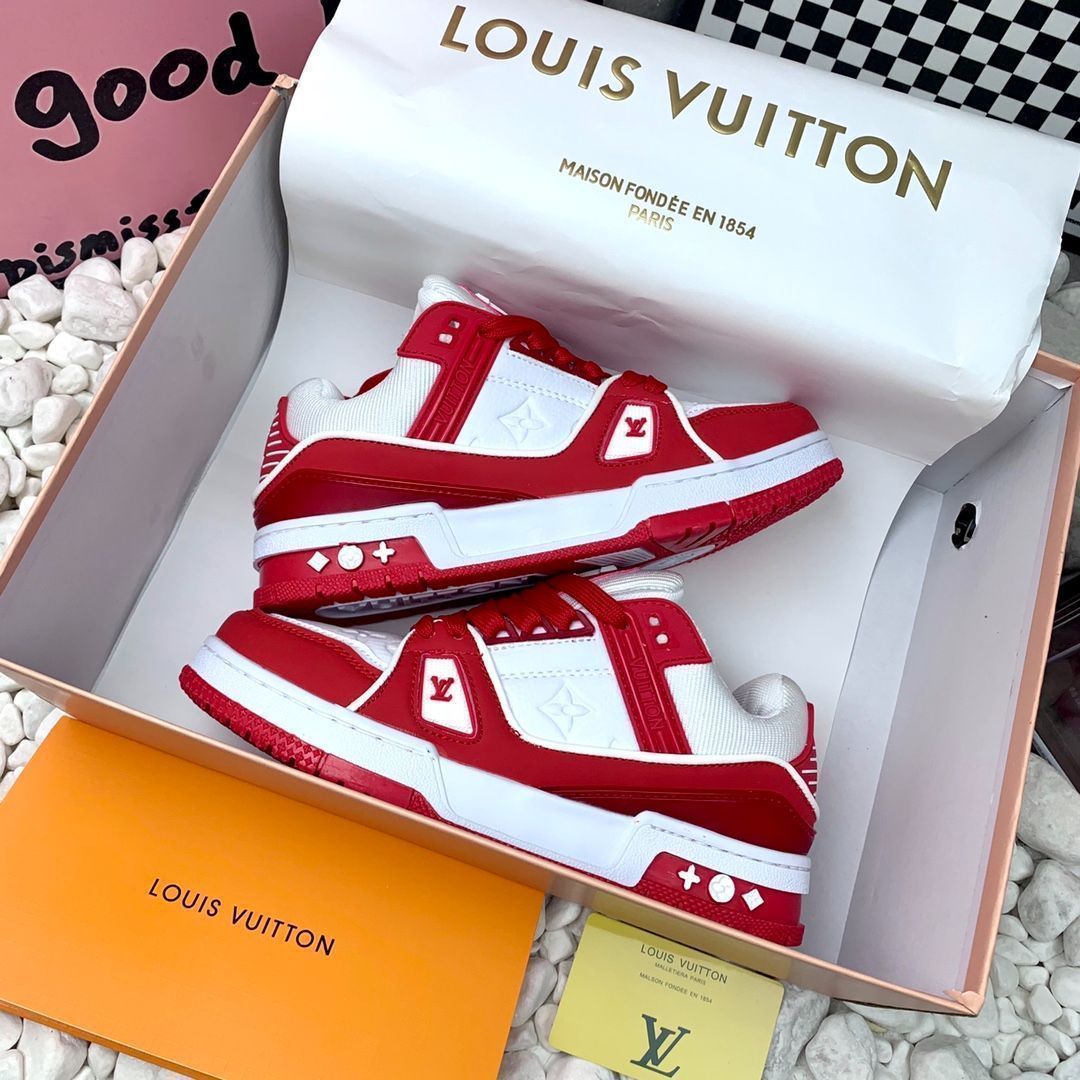 LOUIS VUITTON Trainer レザーカジュアルロートップファッションスニーカーピンクとホワイト｜本日限定特価｜新品未使用