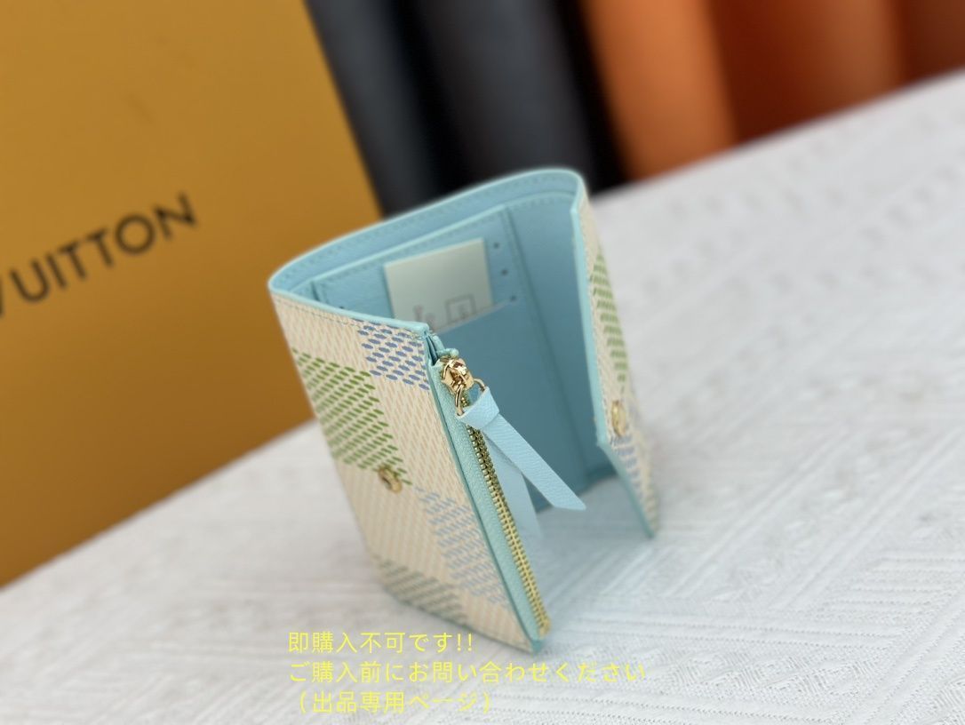 新品に近い・新型 LOUIS VUITTON 折り財布 ルイヴィトン 折り財布 小銭入れ 新品に近い・新型 LOUIS VUITTON 折り財布 ルイヴィトン 折り財布 小銭入れ