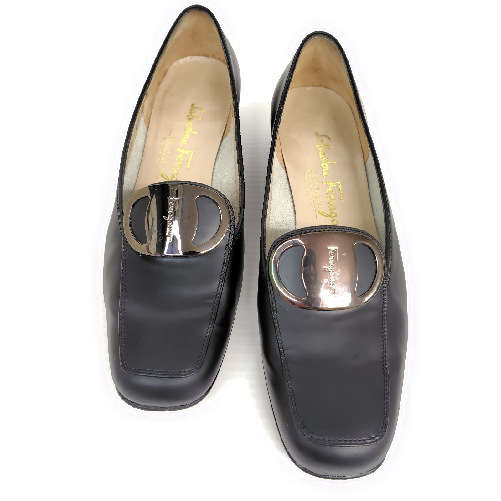 ★使用感少なめ美品★Salvatore Ferragamo フェラガモ ローファー 4.5C マット パンプス プレート ★使用感少なめ美品★Salvatore Ferragamo フェラガモ ローファー 4.5C マット パンプス プレート