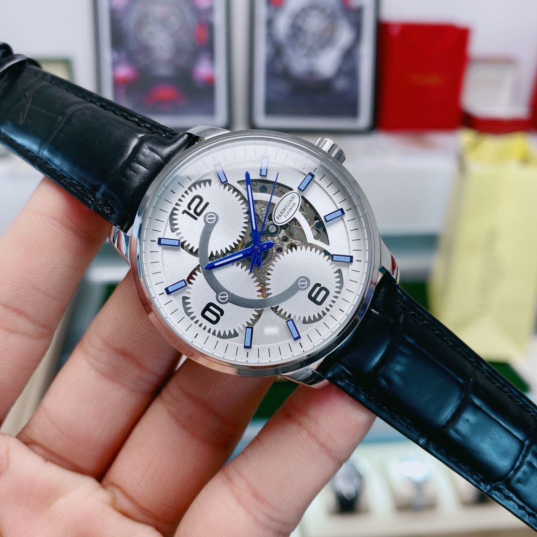 【今日特価】パルミジャーニ(PARMIGIANI)腕時計 【今日特価】パルミジャーニ(PARMIGIANI)腕時計