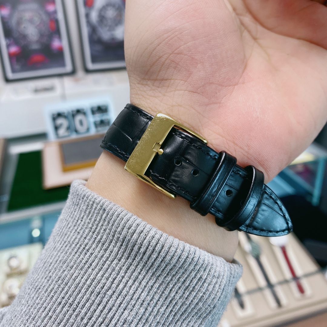 【今日特価】パルミジャーニ(PARMIGIANI)腕時計 【今日特価】パルミジャーニ(PARMIGIANI)腕時計