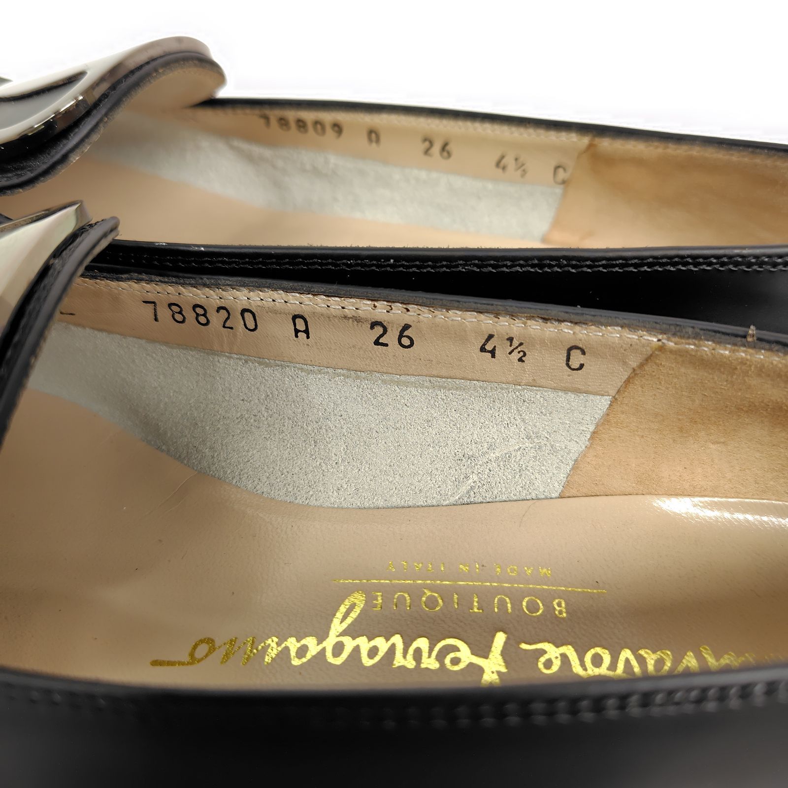 ★使用感少なめ美品★Salvatore Ferragamo フェラガモ ローファー 4.5C マット パンプス プレート ★使用感少なめ美品★Salvatore Ferragamo フェラガモ ローファー 4.5C マット パンプス プレート