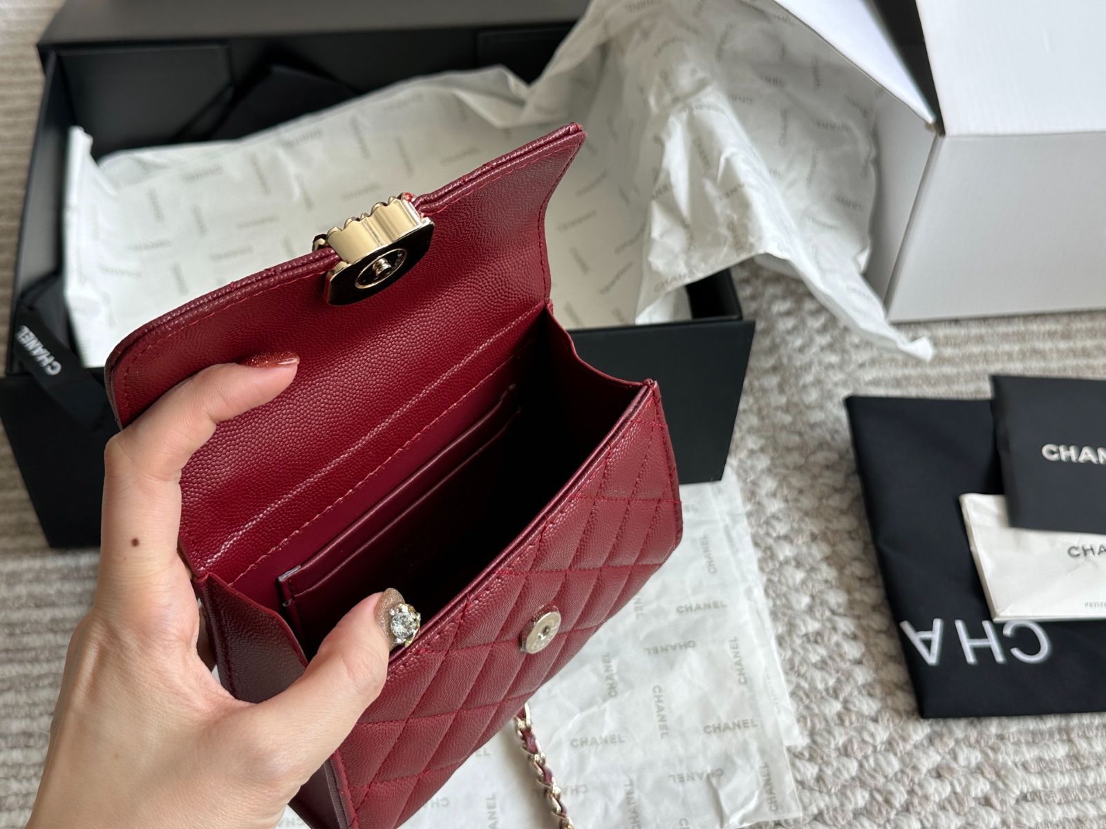 【今日特価】Chanel 23Kelly フォンバッグ(クヴェットブラウン製)-WTO輸入1 【今日特価】Chanel 23Kelly フォンバッグ(クヴェットブラウン製)-WTO輸入1