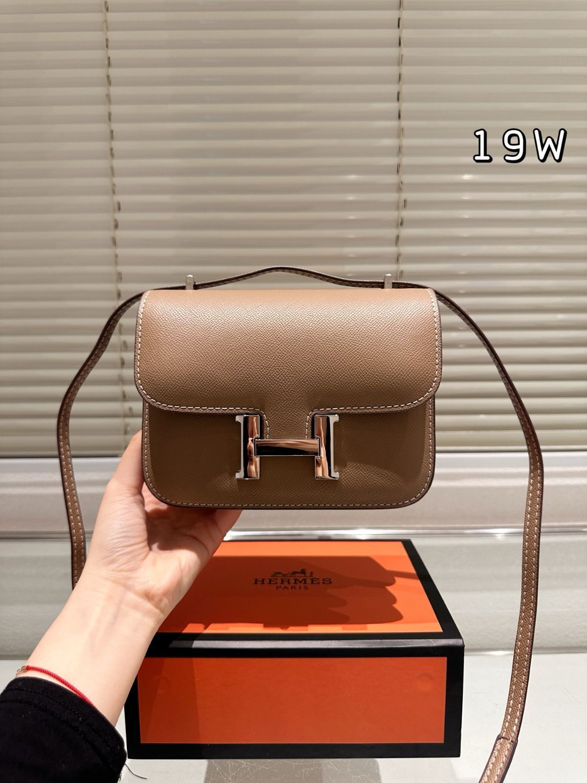 【今日特価】Herm?s Constace Bag (Silver Buckle) エルメス コンスタンス バッグ(シルバーバックル)-WTO輸入1 【今日特価】Herm?s Constace Bag (Silver Buckle) エルメス コンスタンス バッグ(シルバーバックル)-WTO輸入1