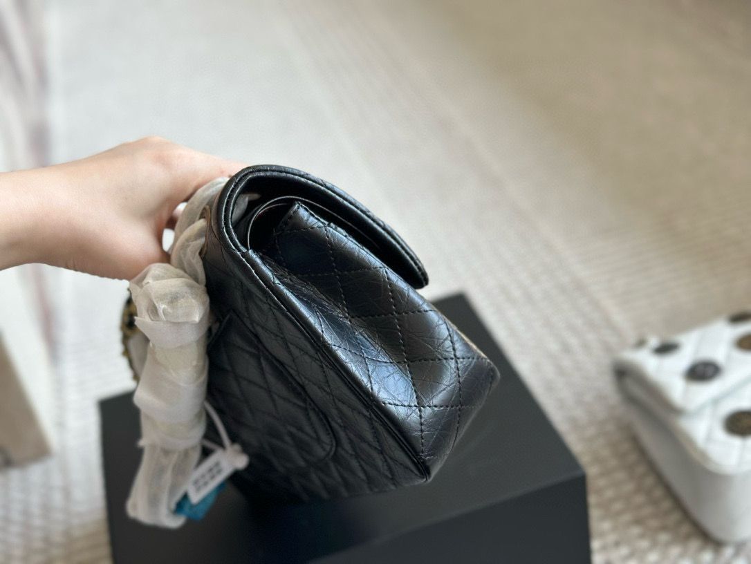 【今日特価】Chanel 2021 New Quilted Medal Bag・シャネル 2021 年新作 菱格メダルバッグ-WTO輸入3 【今日特価】Chanel 2021 New Quilted Medal Bag・シャネル 2021 年新作 菱格メダルバッグ-WTO輸入3