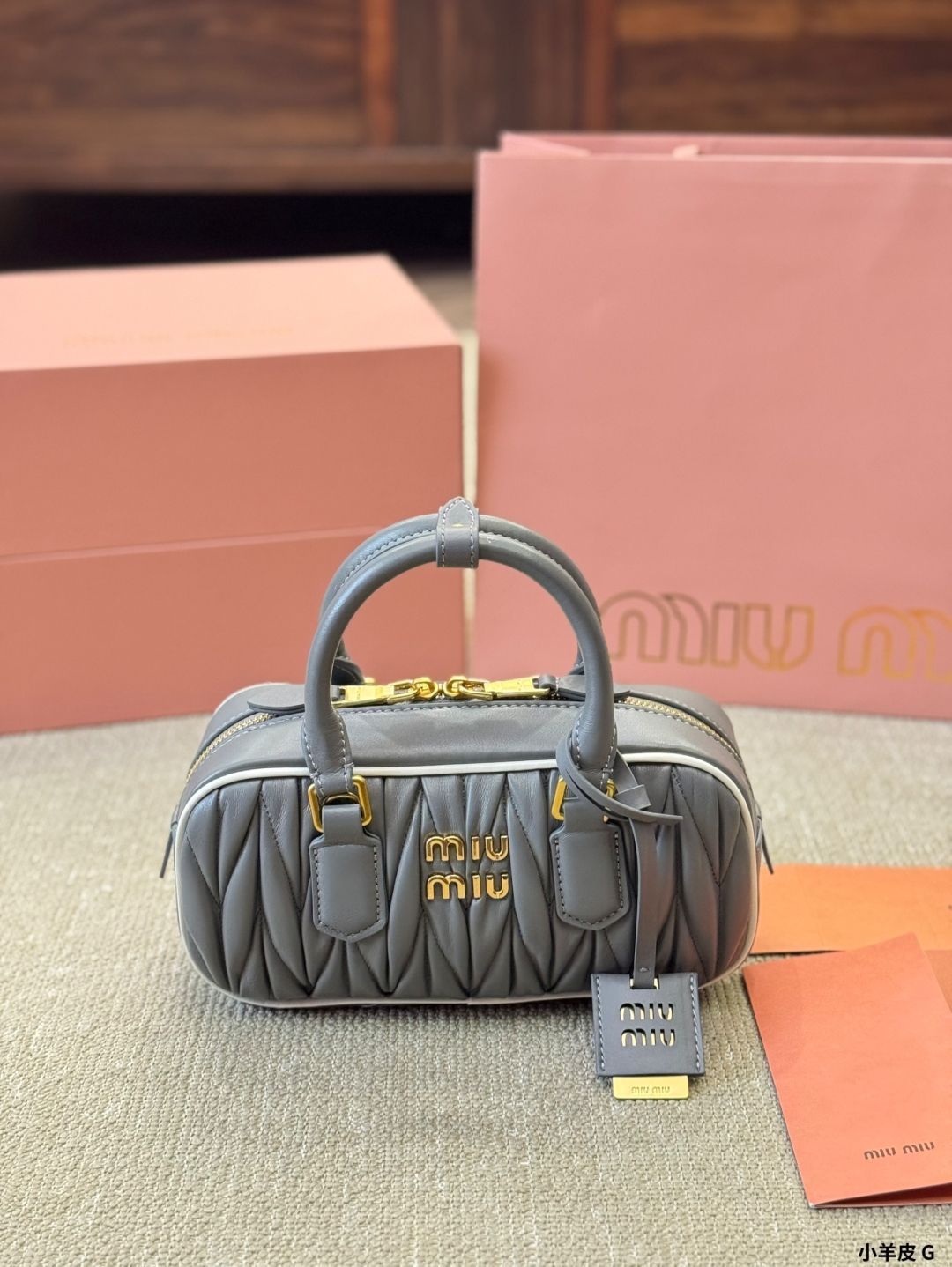 【今日特価】MiuMiu SS25 ボーリング バッグ ホワイトリム-WTO輸入2