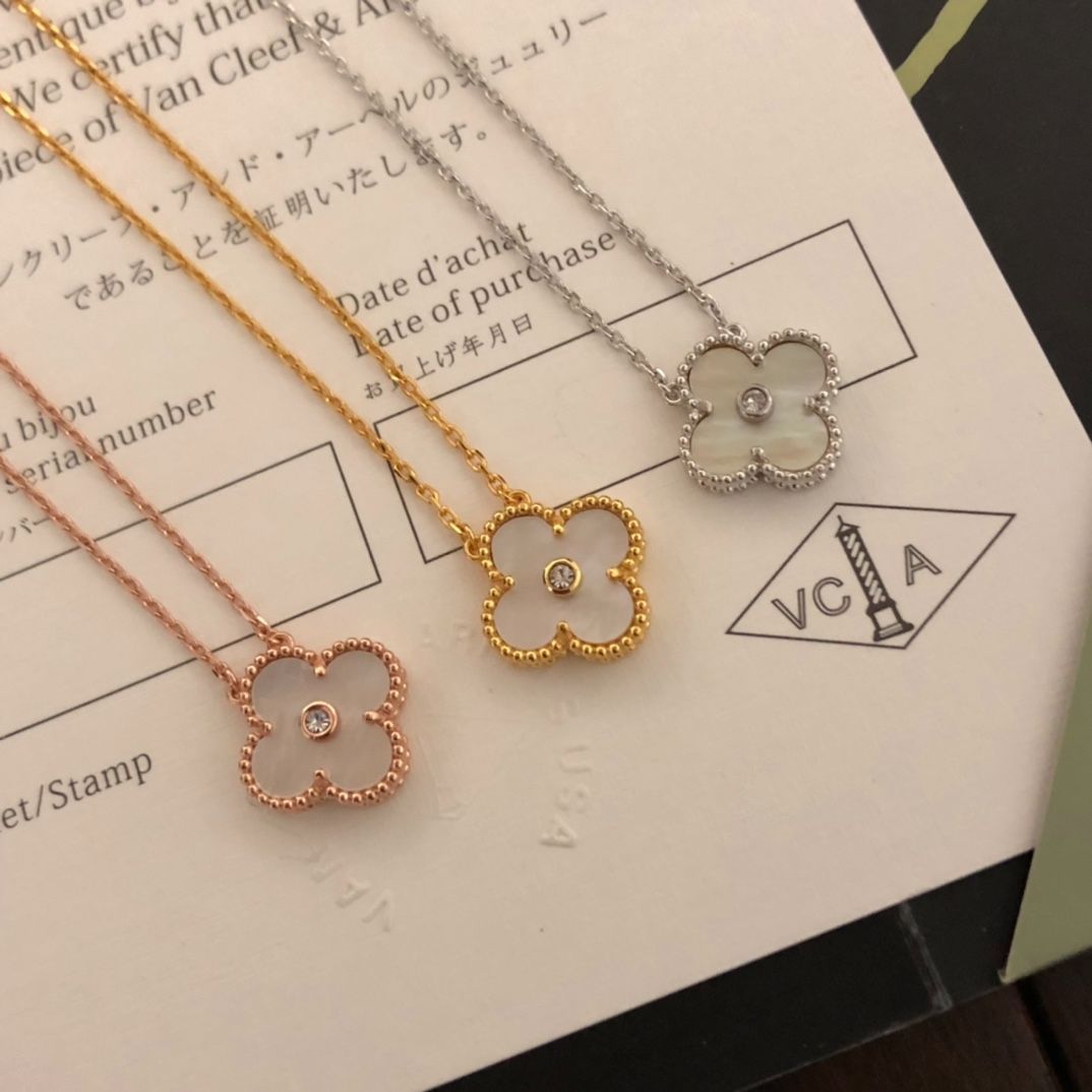 ?Van Cleef&Arpels ヴァン クリーフ&アーペル ダイヤモンド付きホワイト マザー オブ パール ネックレス|本日限定特価|新品未使用-WTO輸入1 ?Van Cleef&Arpels ヴァン クリーフ&アーペル ダイヤモンド付きホワイト マザー オブ パール ネックレス|本日限定特価|新品未使用-WTO輸入1