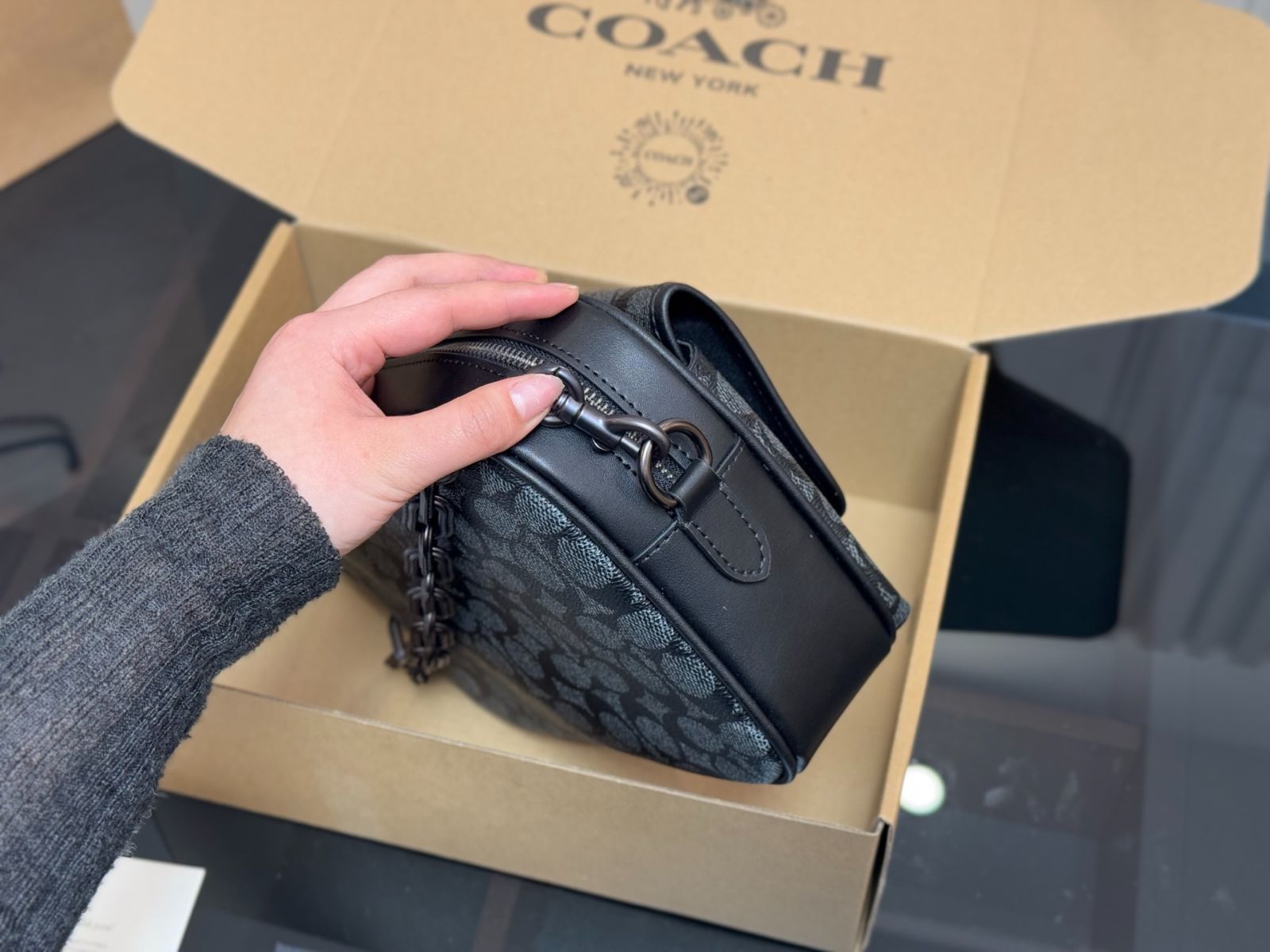 【今日特価】COACH メンズ ポストマンバッグ-WTO輸入1