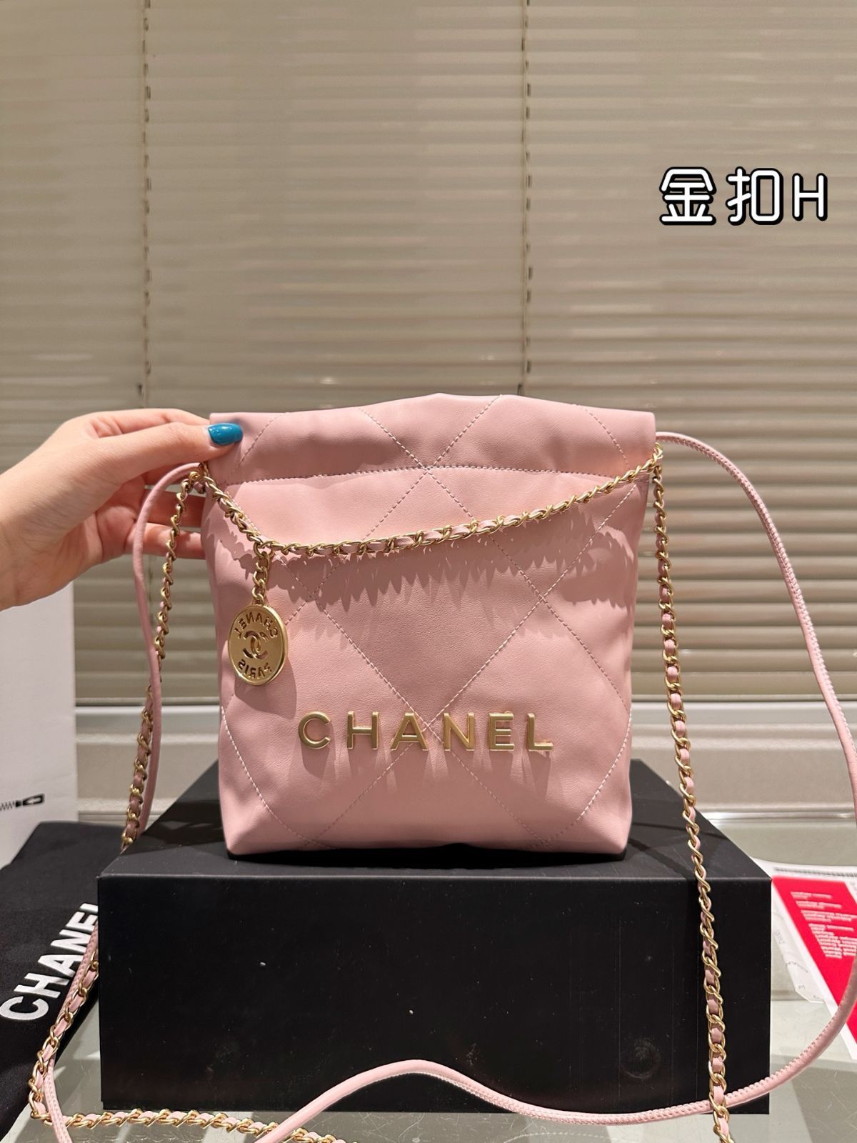 【今日特価】CHANEL 24A M?tiers d'Art 22 Bag ヴィンテージリトリコ-WTO輸入1