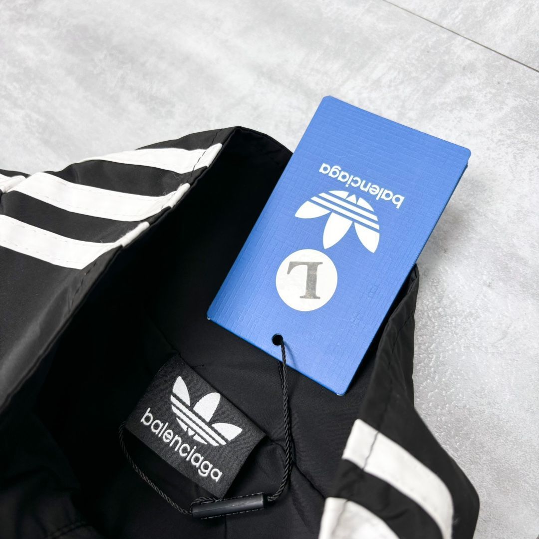 Balenciaga × adidas コラボ スウェットジャケット [本日特価|新品未使用品]