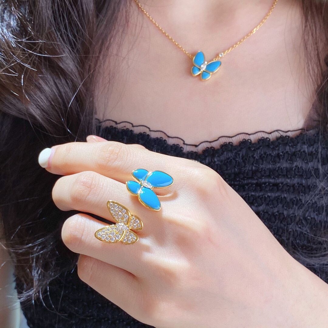 Van Cleef & Arpels ヴァン クリーフ＆アーペル 2022 新作 VCA 美しいバタフライ オープン リング、ネックレス、イヤリング。｜本日限定特価｜新品未使用