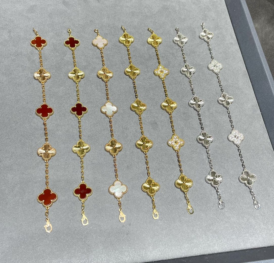 [Van Cleef & Arpels] ヴァンクリーフ＆アーペル Vca 四つ葉のクローバー シリーズ ブレスレット｜本日限定特価｜新品未使用