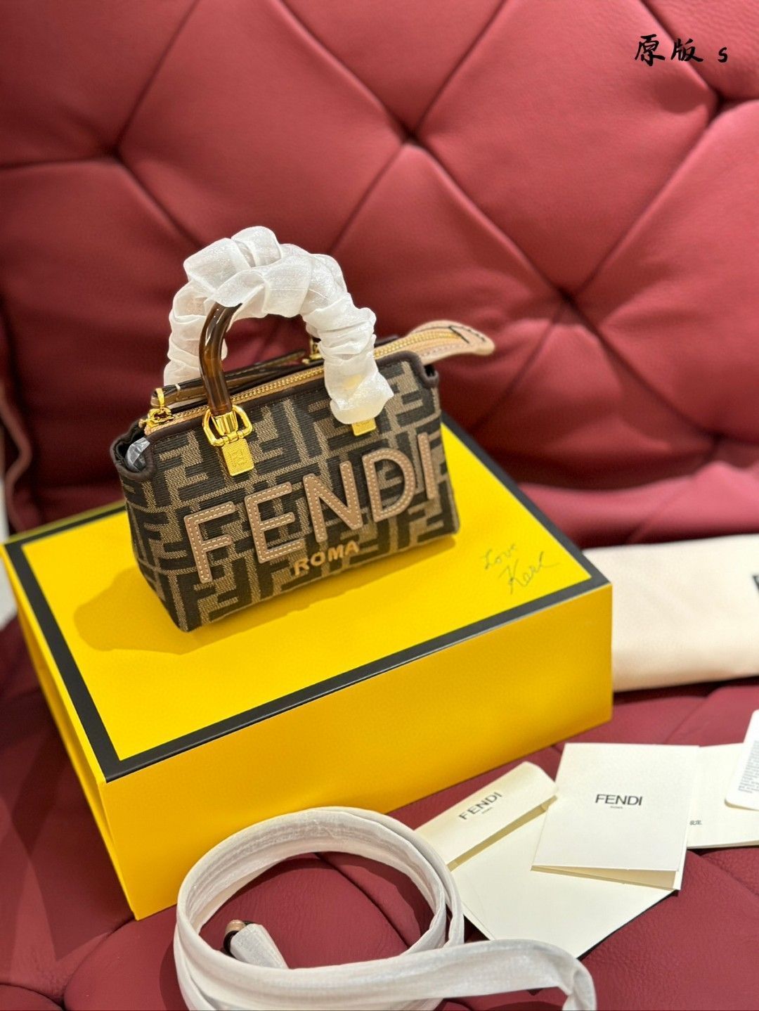 【今日特価】FENDI Mini Top Handle Bag フェンディ ミニ トップハンドル バッグ 【今日特価】FENDI Mini Top Handle Bag フェンディ ミニ トップハンドル バッグ