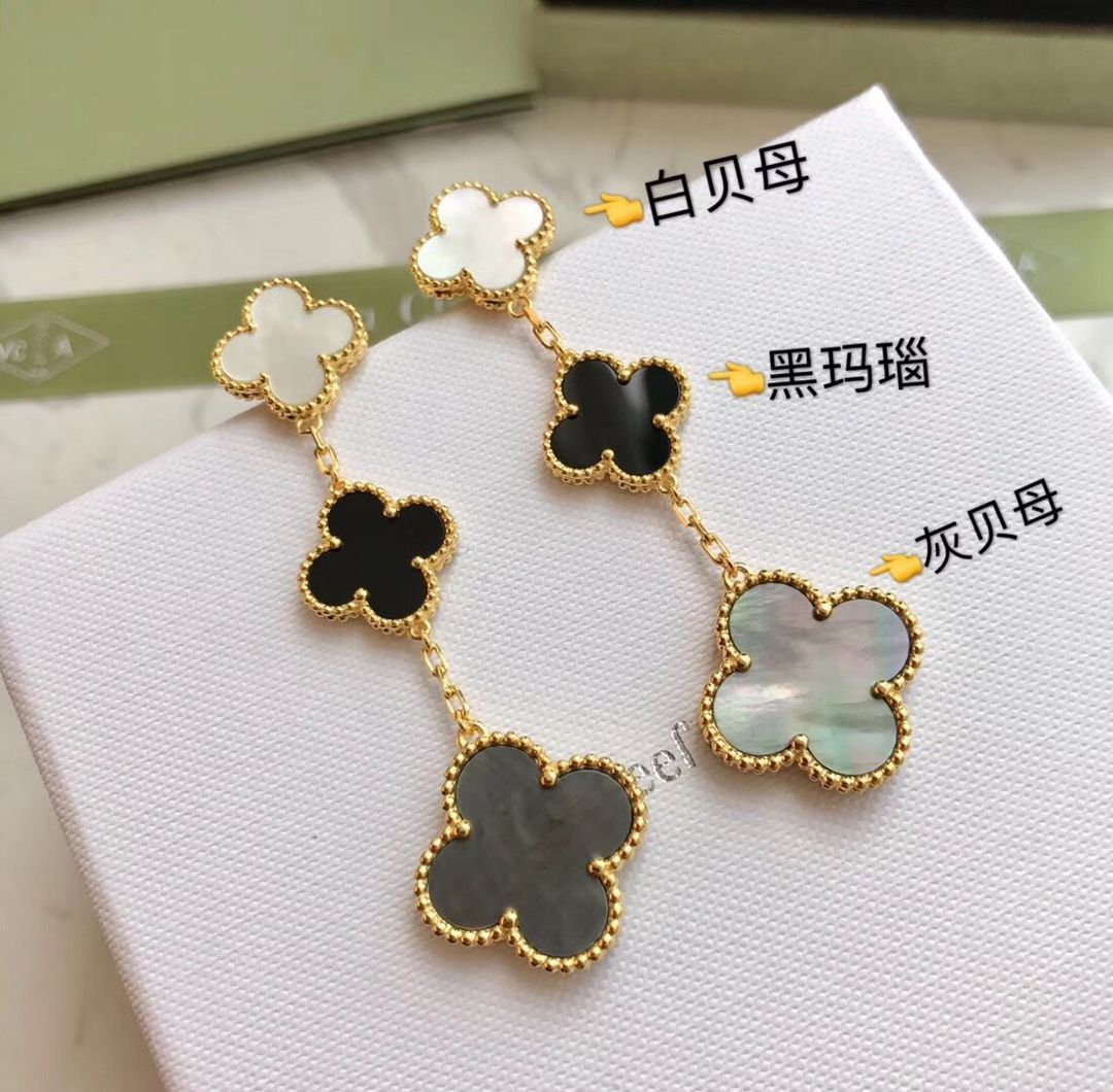 VCA Van Cleef & Arpels 三つの花のイヤリングと四つ葉のクローバーのイヤリング、天然白マザーオブパール、黒瑪瑙、グレーマザーオブパールを象嵌｜本日限定特価｜新品未使用-WTO輸入1