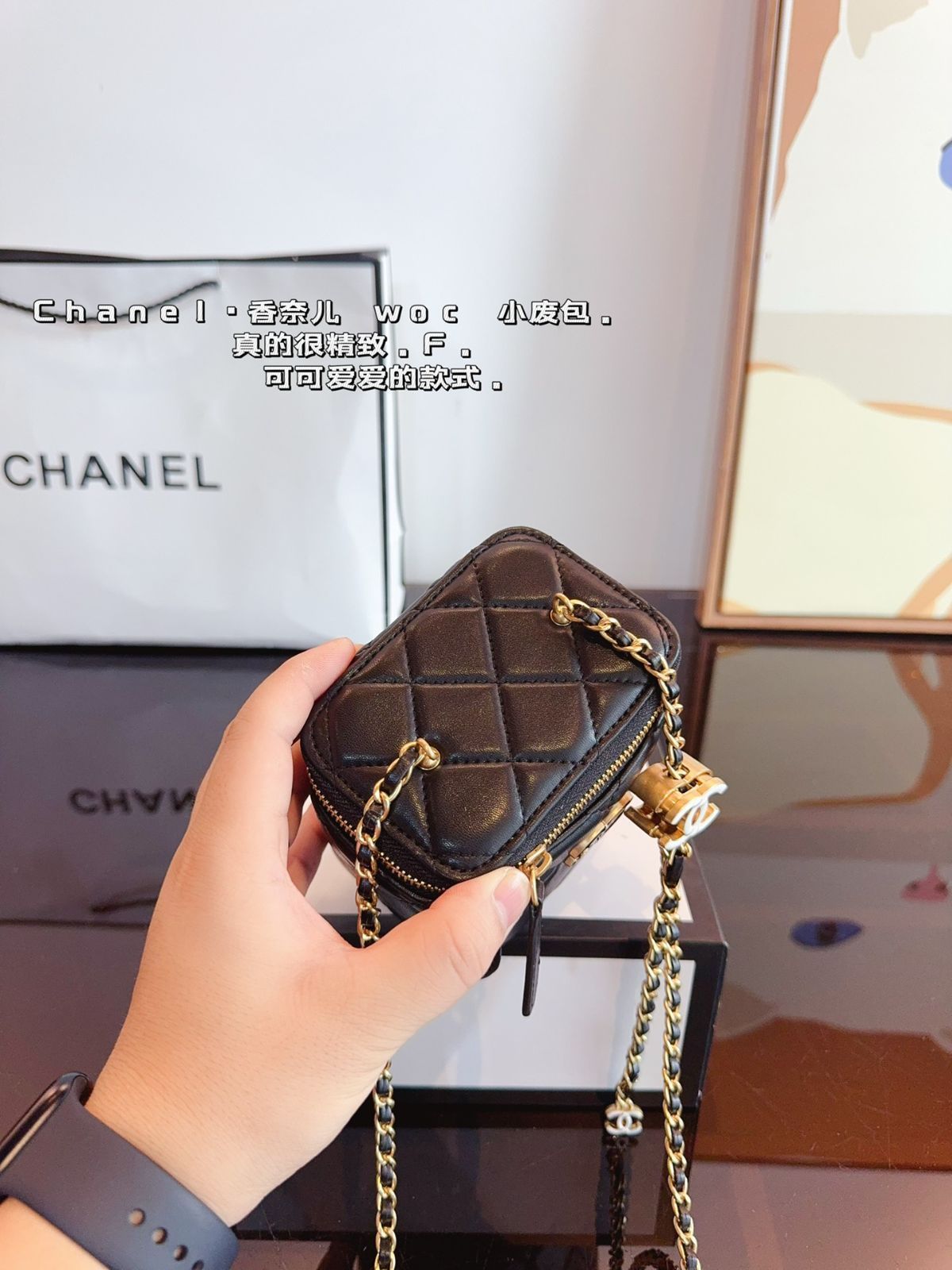 CHANELシャネルエナメル調節バックルポーチ、ハンドバッグ、小銭入れ、財布、ショルダーバッグ、-WTO輸入