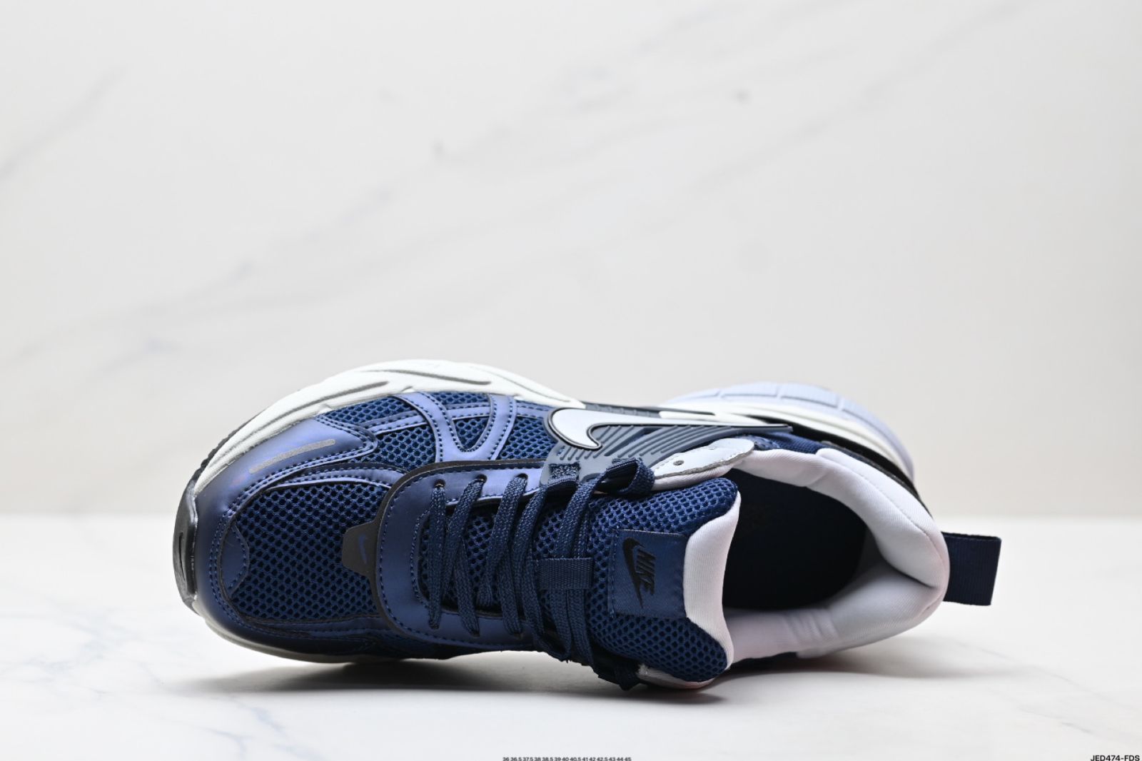 Nike / ナイキ V2K RUN ランニングシューズ レトロスタイル メッシュ通気性アスレチックシューズ-MM輸入