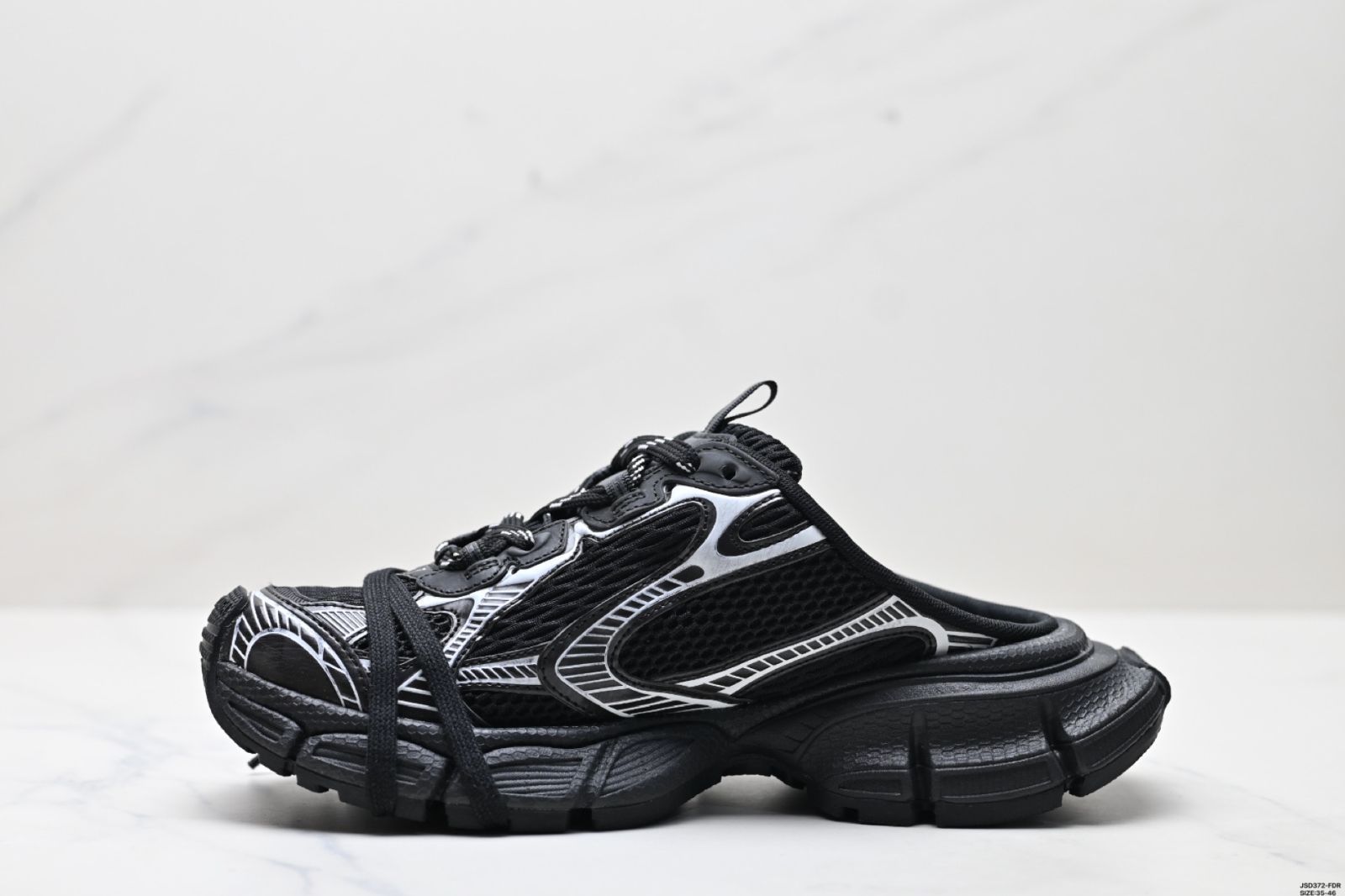 バレンシアガ（Balenciaga）3XL Mule 革（かわ）製（せい）トップカバースリッパ-MM輸入