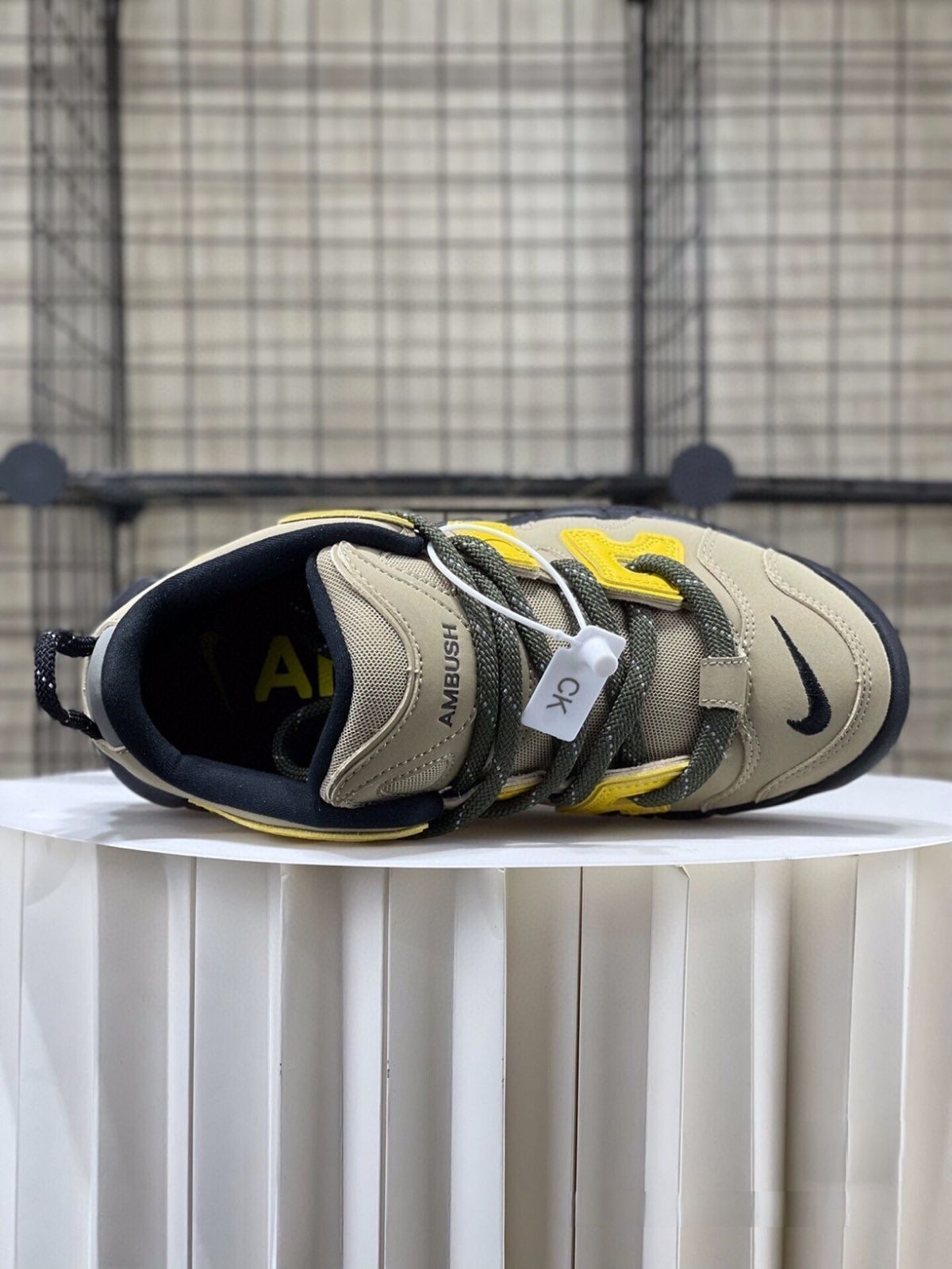 お値下げしました??即購入?? NIKE ナイキ AMBUSH AIR MORE UPTEMPO LOw SP スニーカー FB1299-200 箱付-MM輸入 お値下げしました??即購入?? NIKE ナイキ AMBUSH AIR MORE UPTEMPO LOw SP スニーカー FB1299-200 箱付-MM輸入