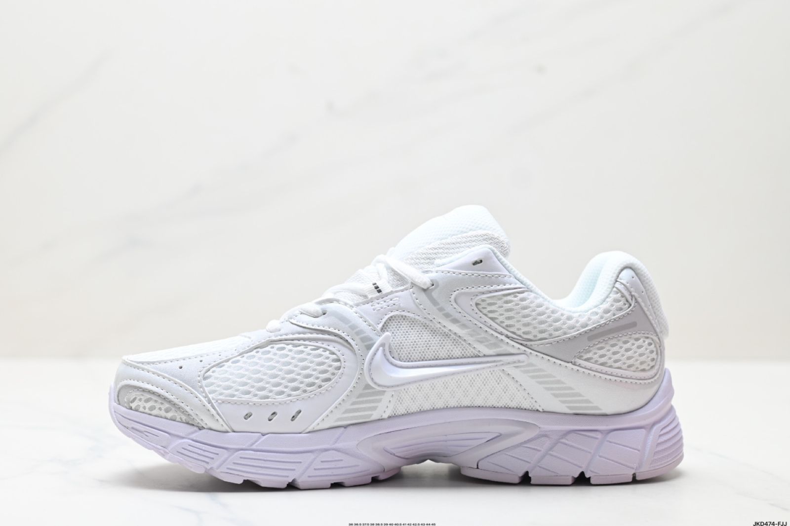 ナイキ Nike V5 RNR 快適でユニバーサルな 滑り止めで耐磨耗性のある ロートップカジュアルシューズ-MM輸入