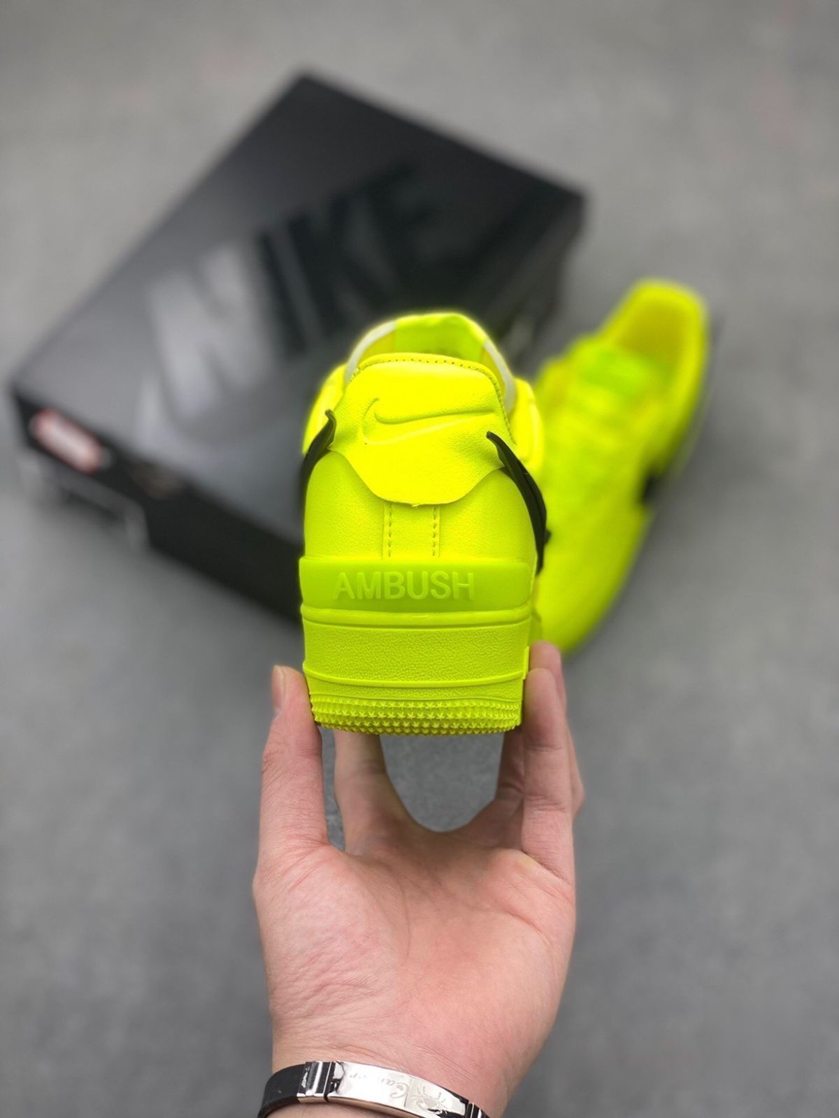 お値下げしました??即購入新品箱付?? AMBUSH x Nike Air Force 1 Low SPPhantomDV3464-019 ナイキ-MM輸入
