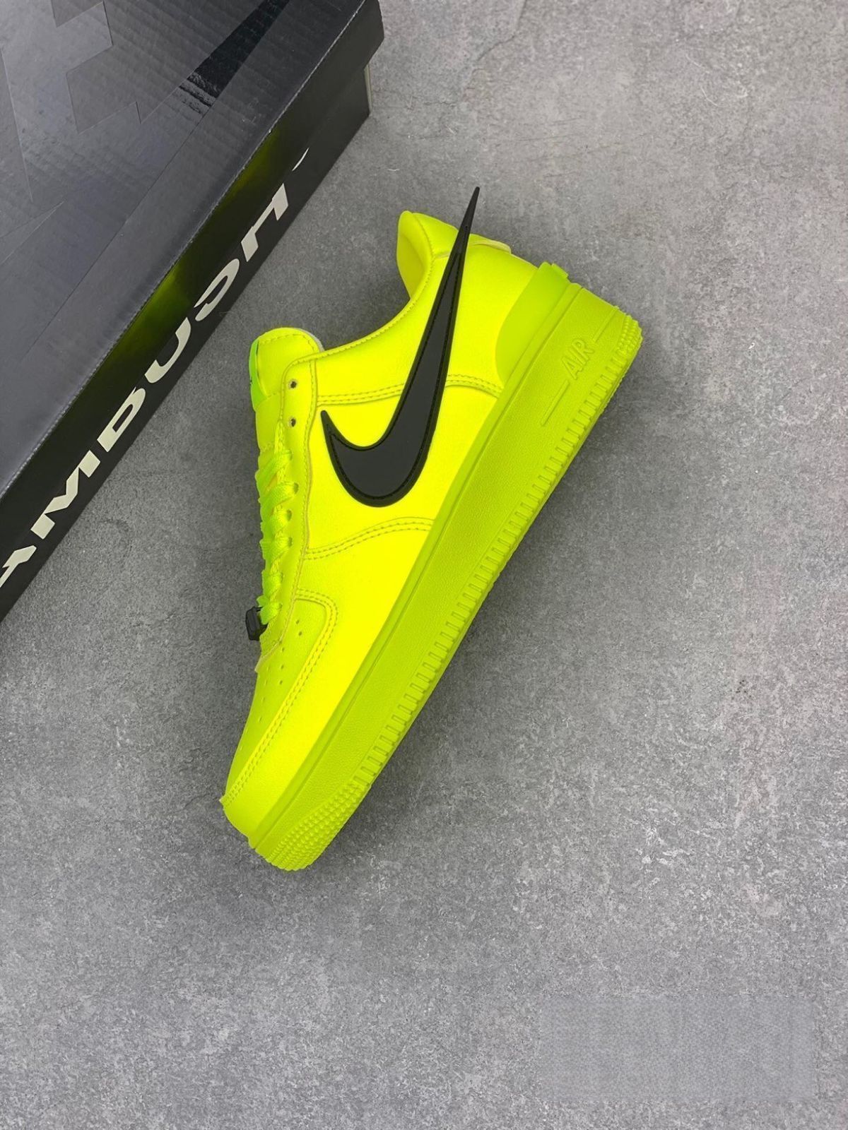 お値下げしました??即購入新品箱付?? AMBUSH x Nike Air Force 1 Low SPPhantomDV3464-019 ナイキ-MM輸入