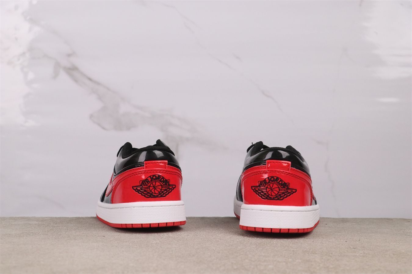 【今日特価】エア ジョーダン（Air Jordan） AJ1 Air Jordan 1 Low ブラック レッド（Black Red）-MM輸入