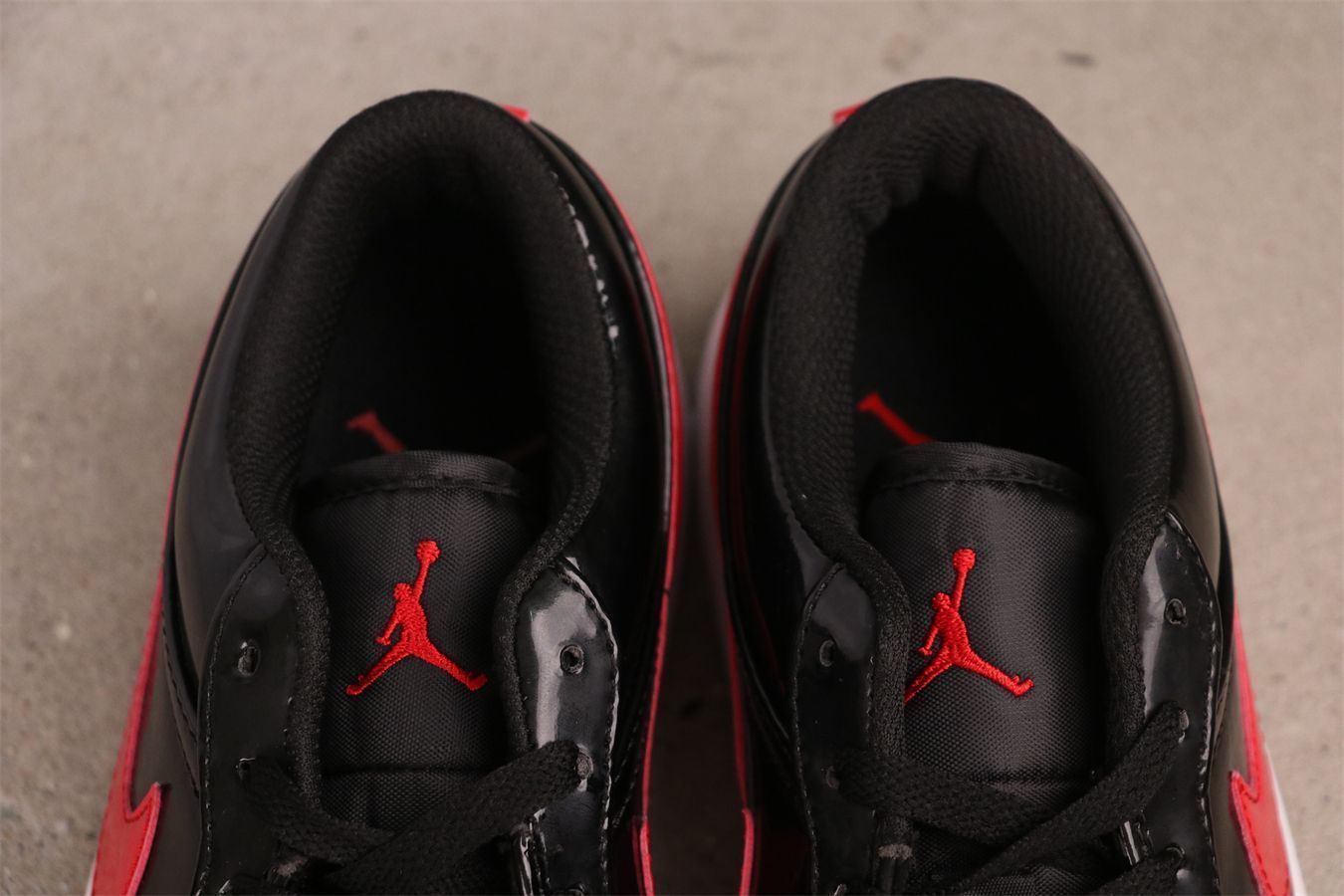 【今日特価】エア ジョーダン（Air Jordan） AJ1 Air Jordan 1 Low ブラック レッド（Black Red）-MM輸入