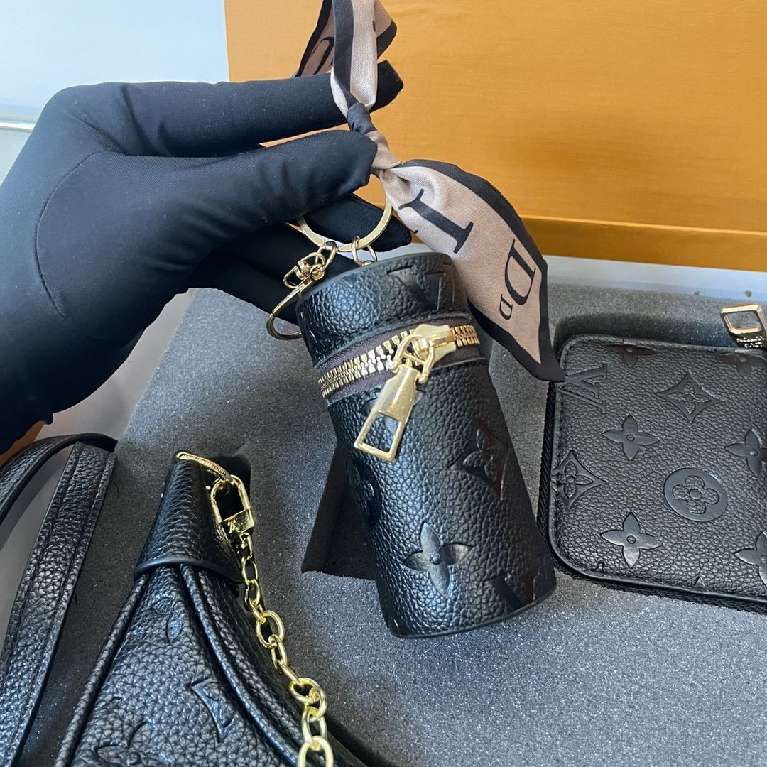 [本日特価] TOP New 高品質3点セット - Lv ブラックエンボスムーンバッグ + スカーフ + 財布/化粧ポーチ 本日限定特別割引！ [本日特価|新品未使用品]-MM輸入