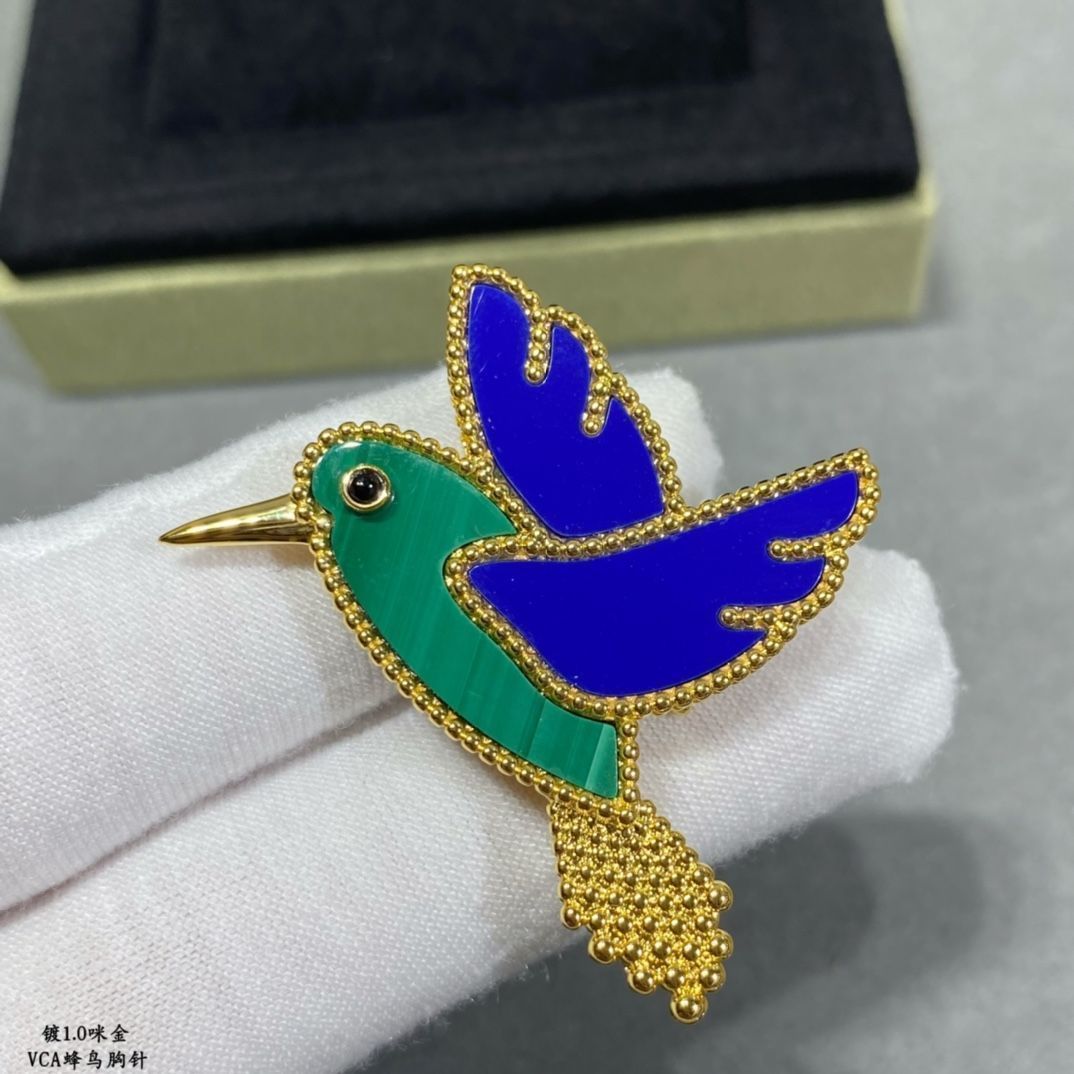 [Van Cleef & Arpels] アニマル ブローチ - マルチユースデザイン | ヴァン クリーフ & アーペル レディースジュエリー｜本日限定特価｜新品未使用-MM輸入